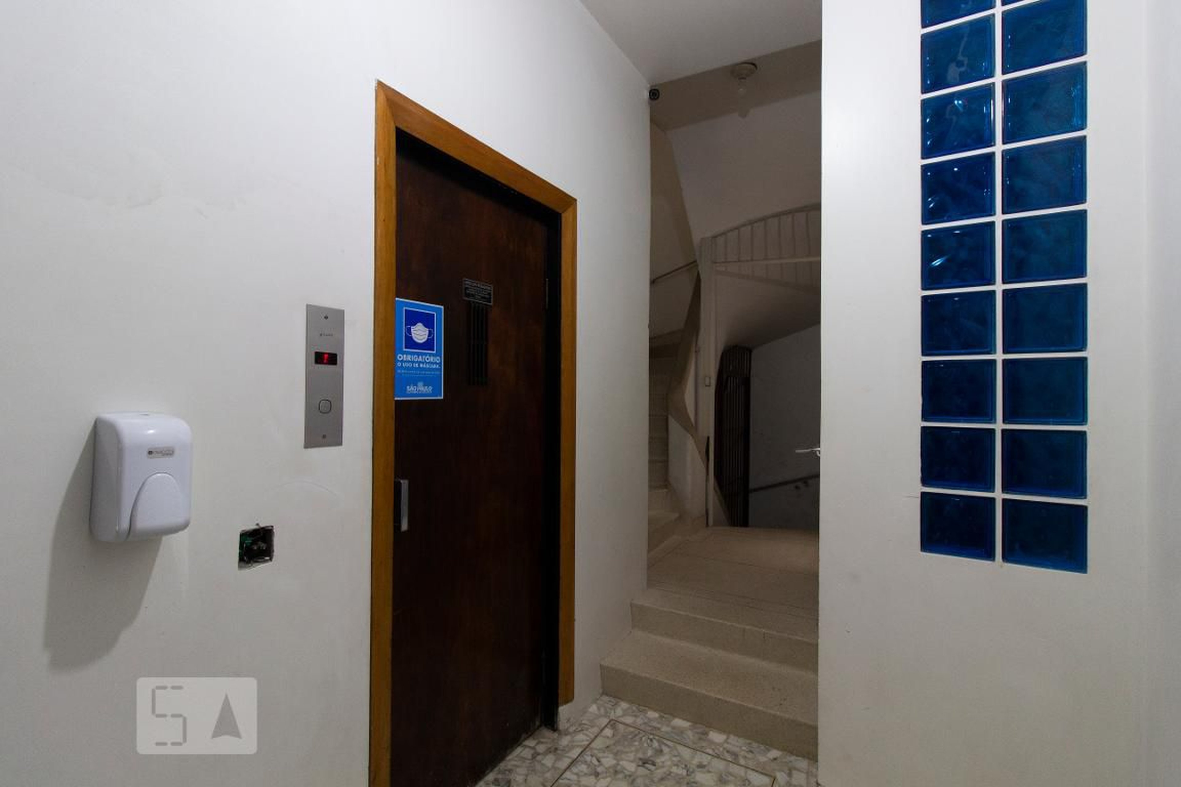 Hall de Entrada - Edifício Carlota