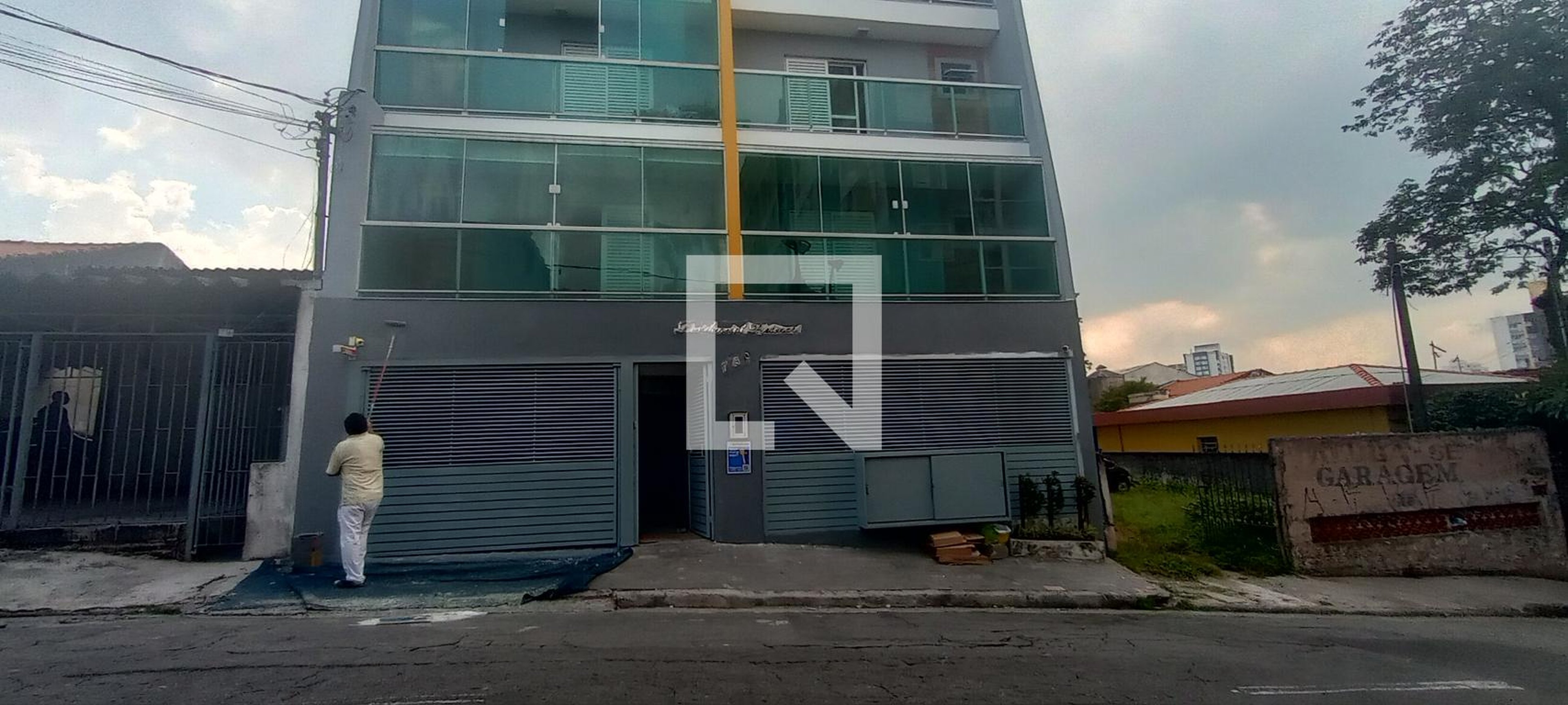 Fachada Condomínio em Rua Vitório Veneto, 730