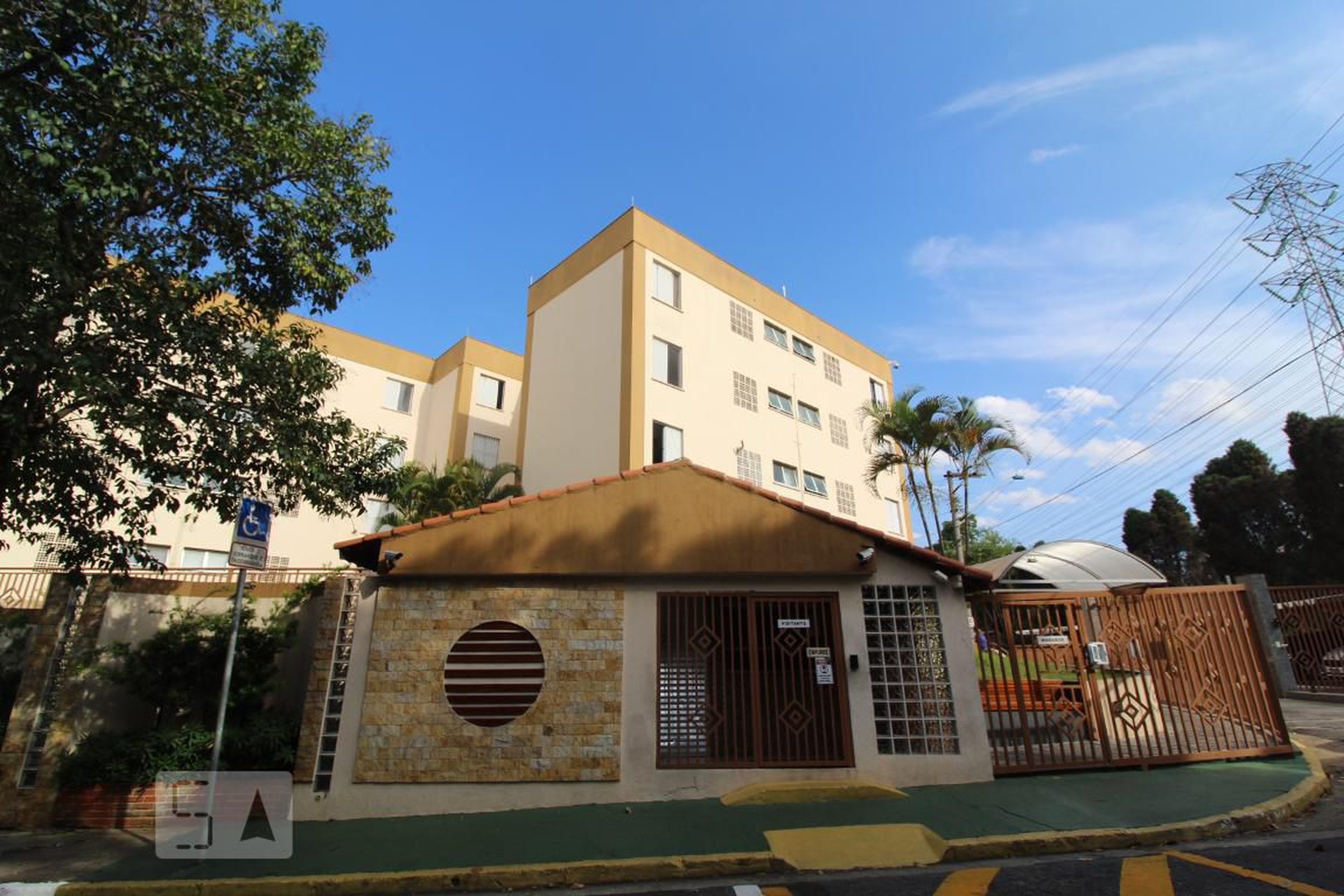 Fachada Condomínio Tarumã