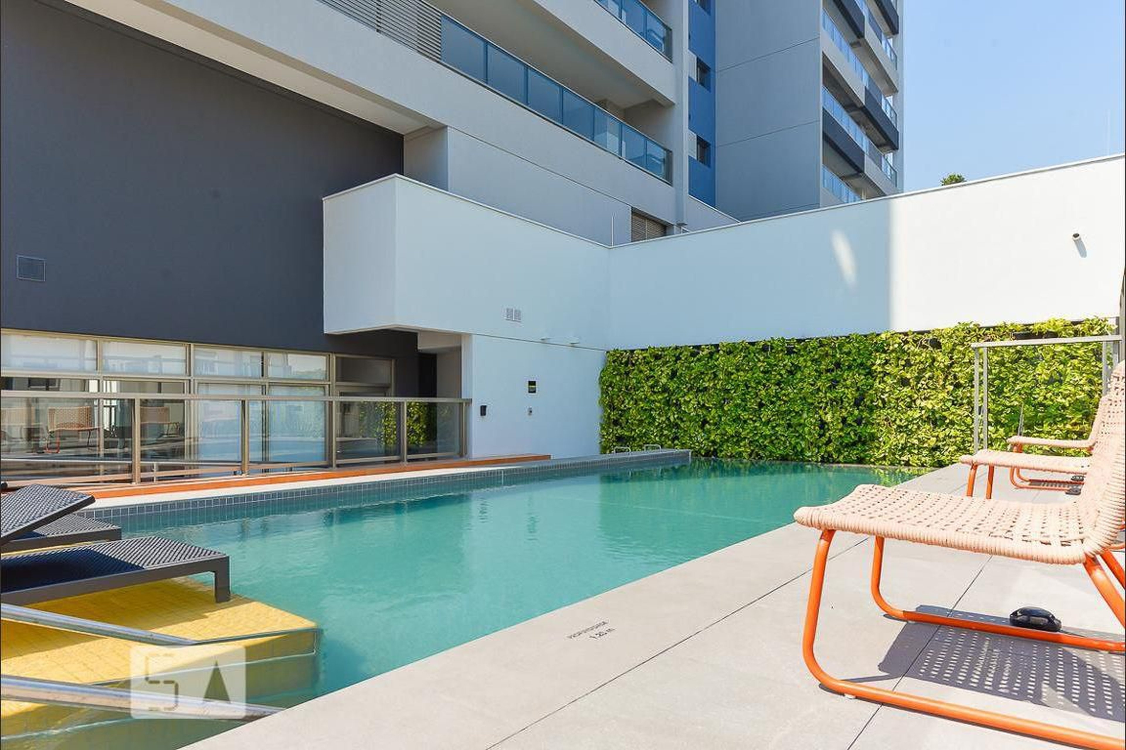 Piscina - Edifício E-Side