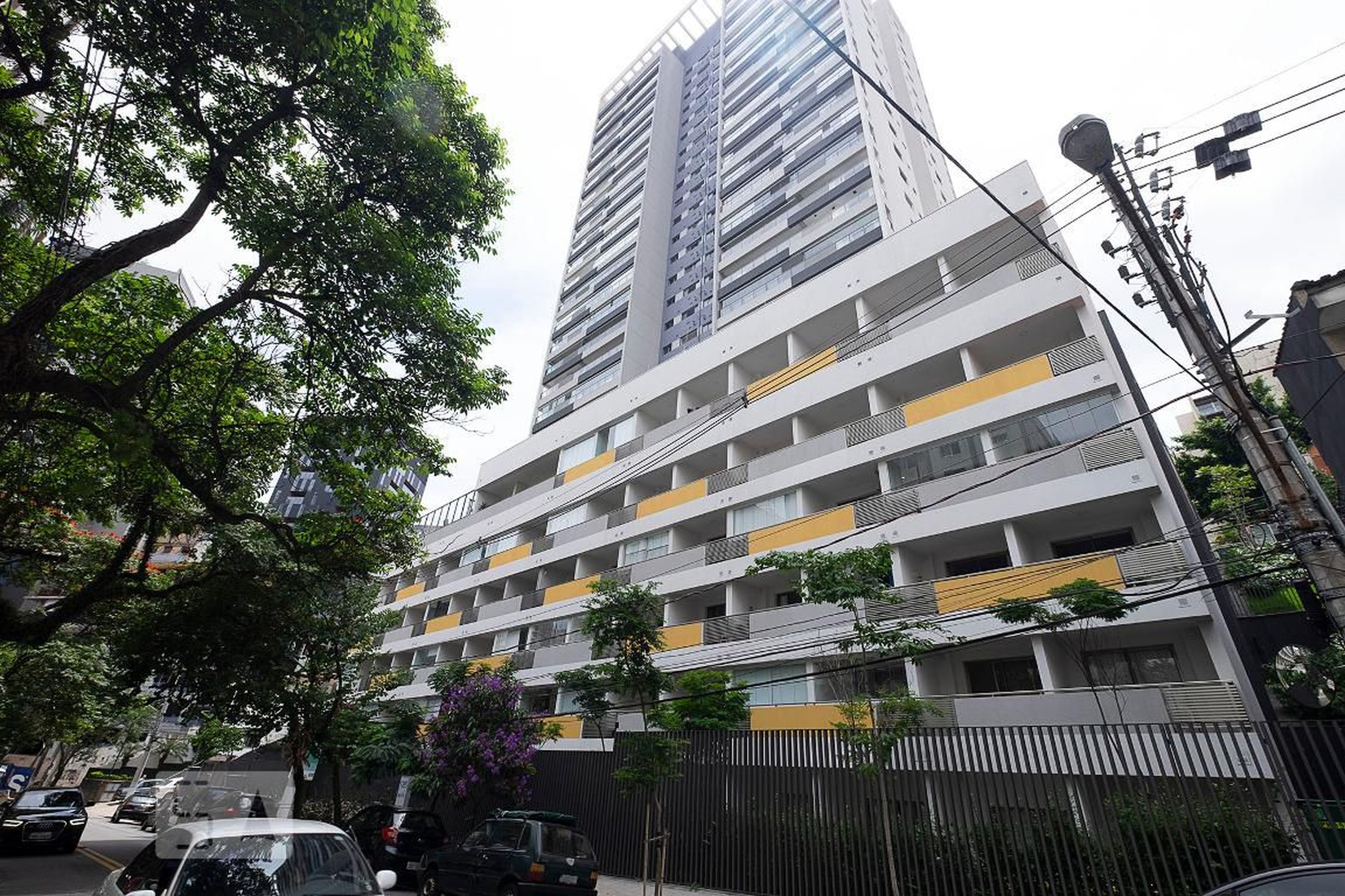 Fachada Edifício E-Side