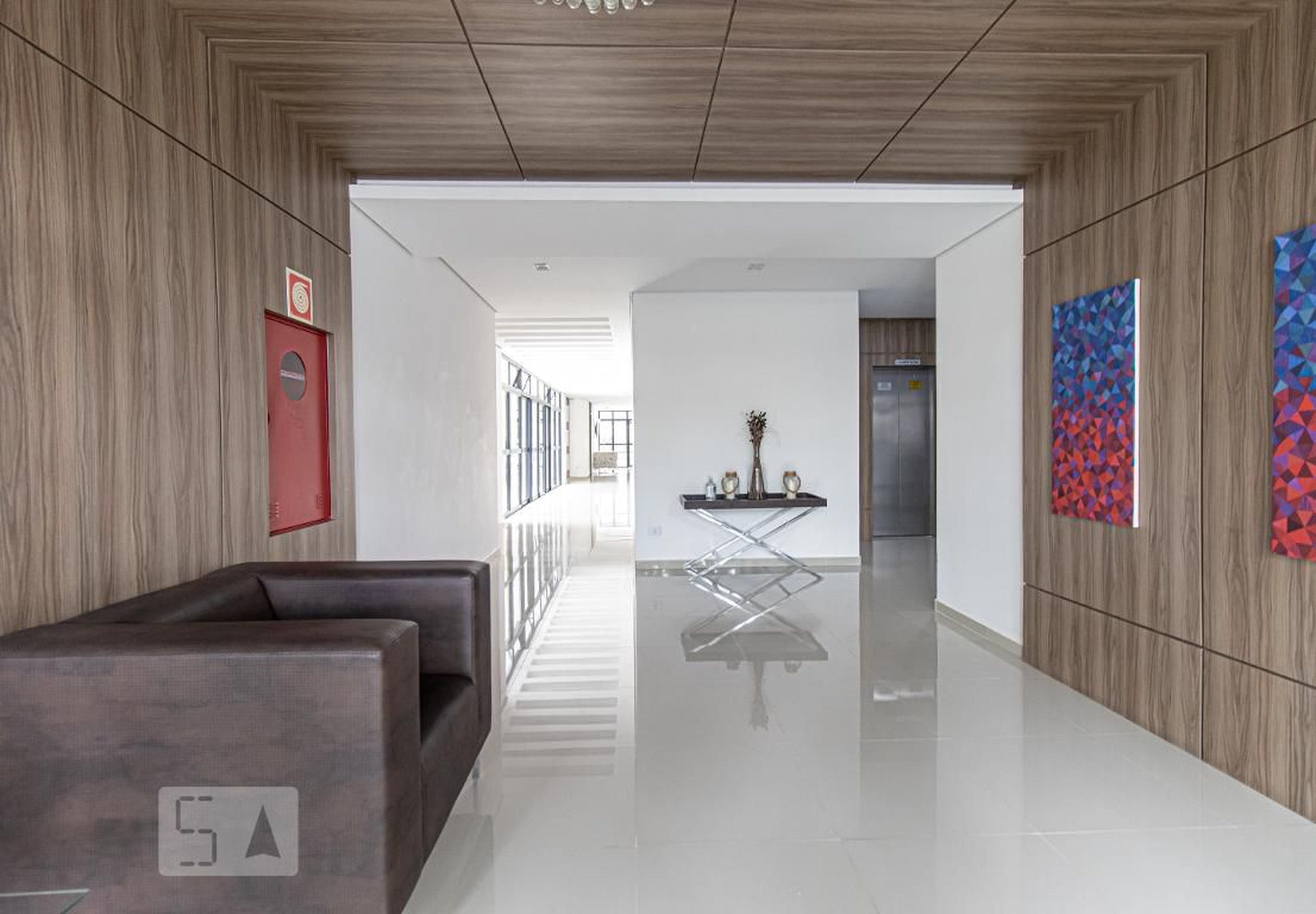 Hall de Entrada Condomínio Agua Batel