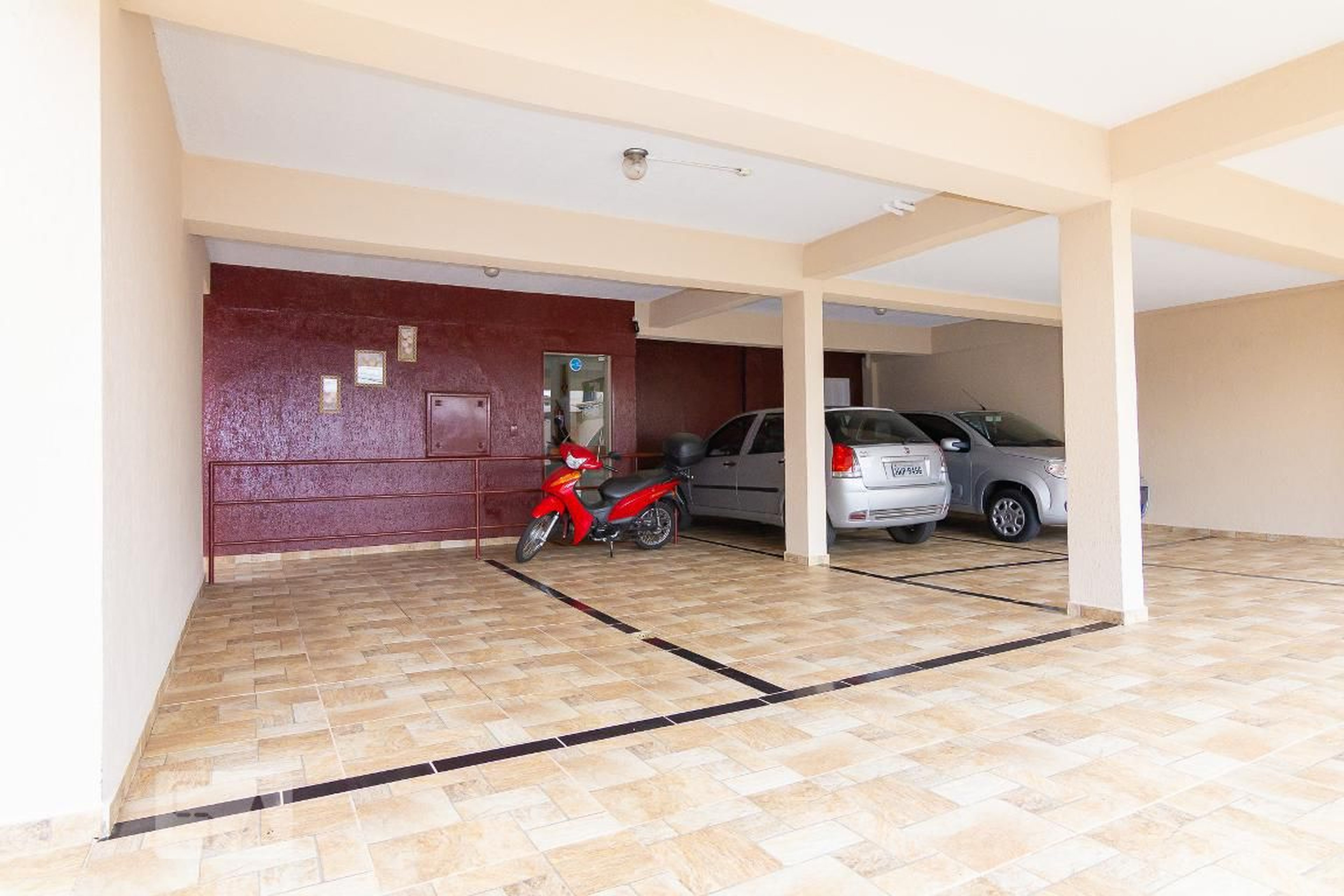 Entrada do prédio - null