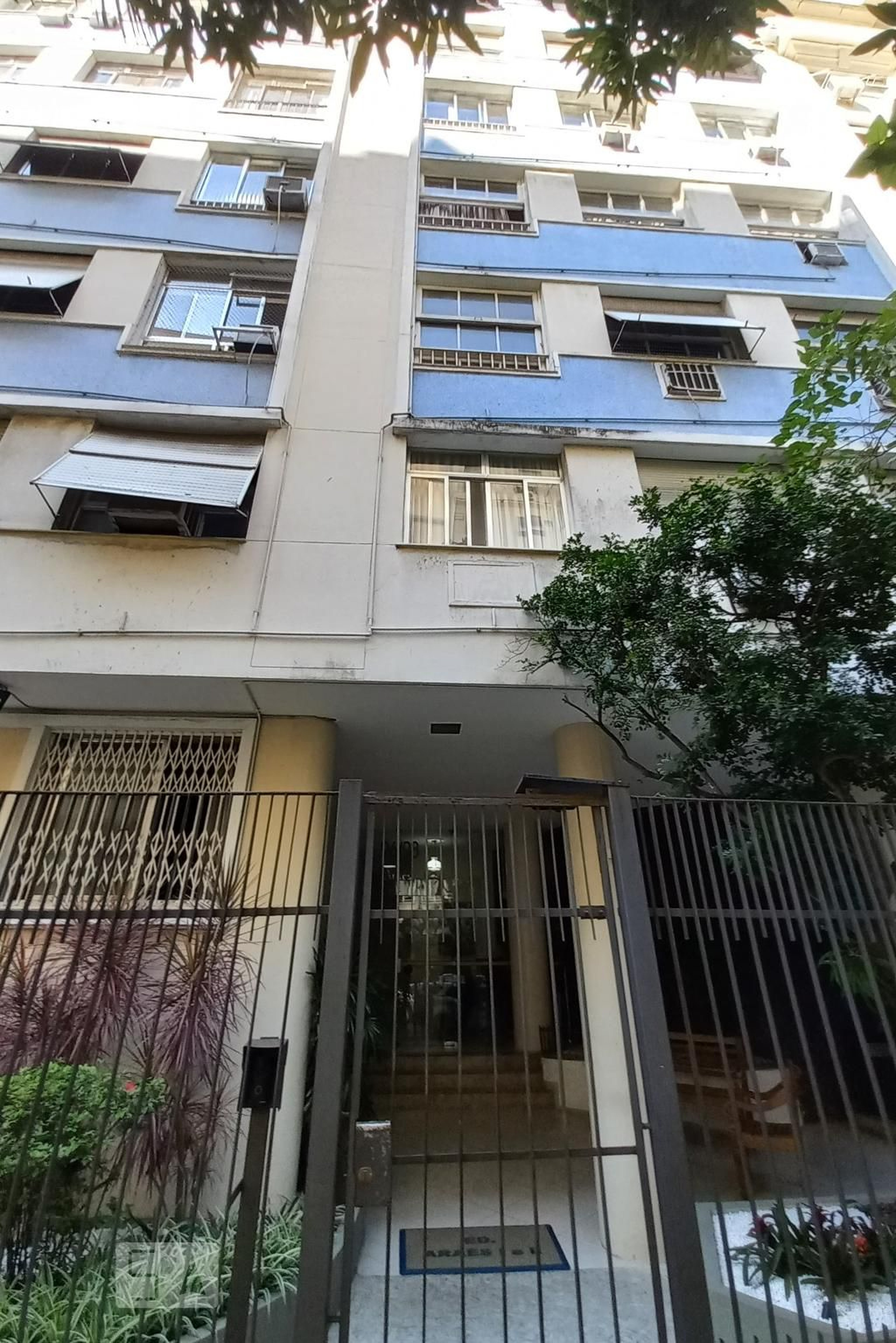 Fachada Condomínio em Rua Marechal Mascarenhas de Morais, 98