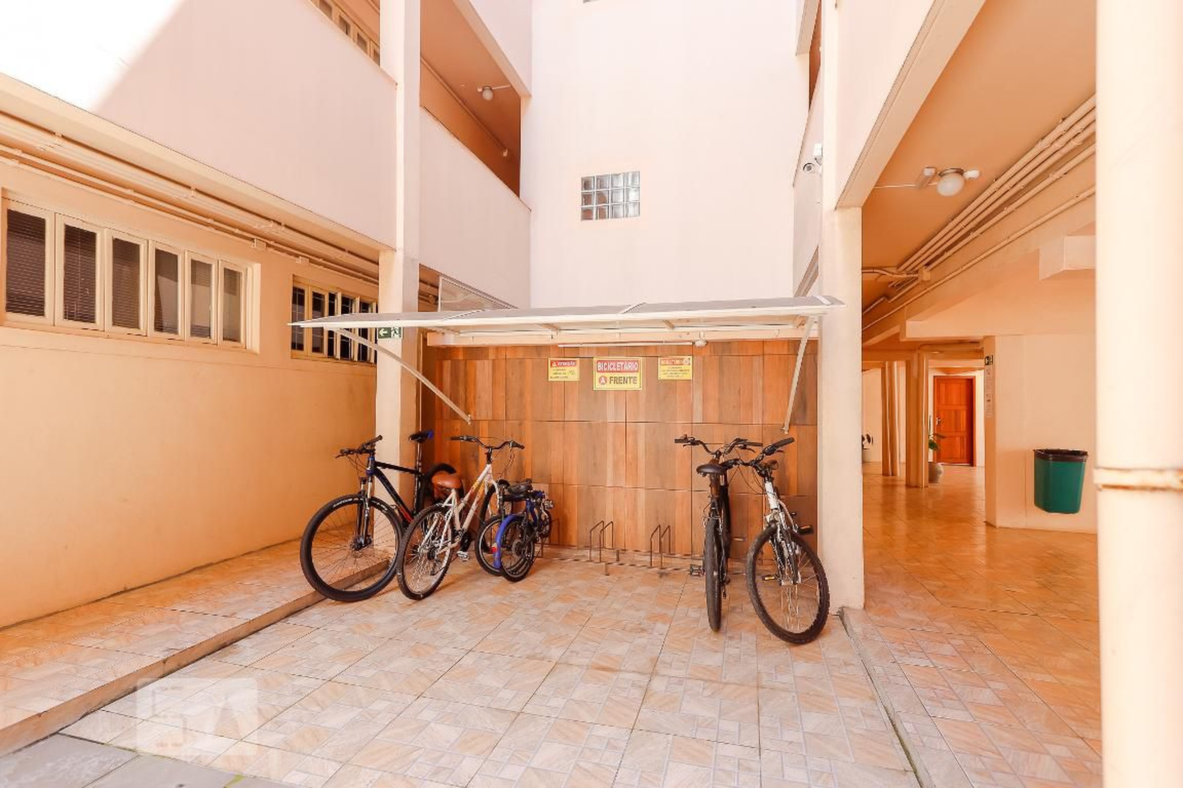 Bicicletario - Edifício Princesa