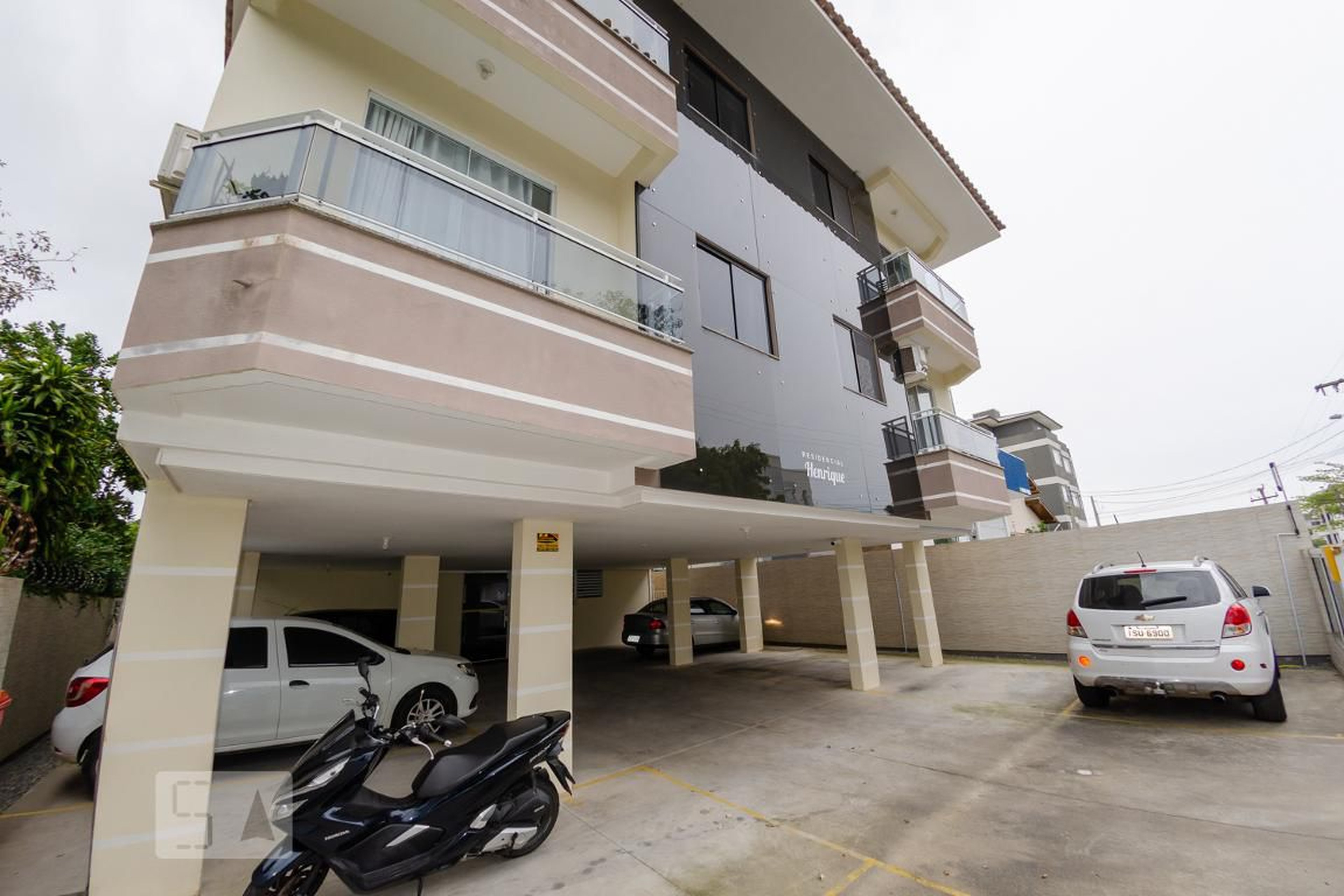 Fachada Residêncial Henrique