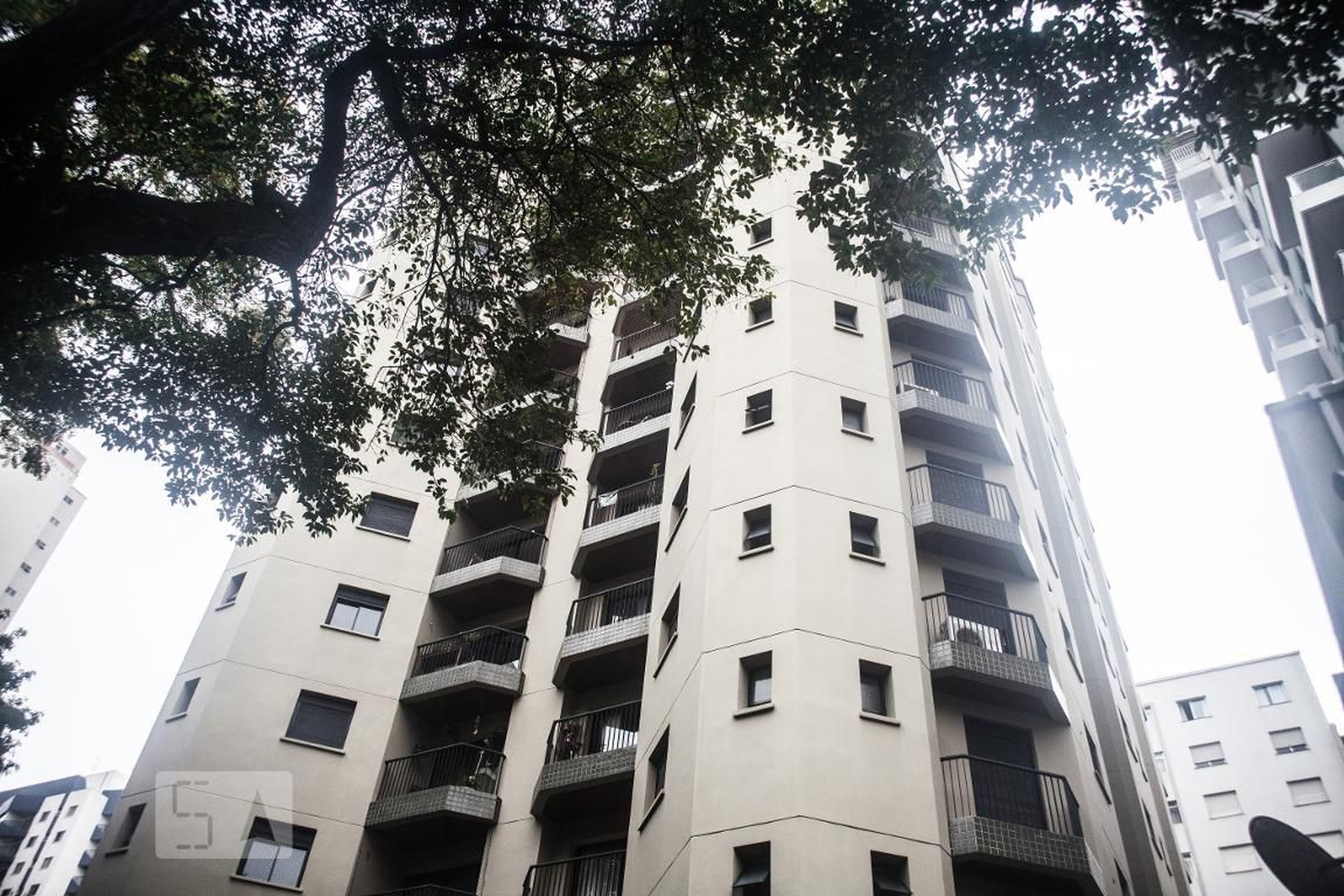 Fachada do Prédio Edifício Plaza Higienópolis