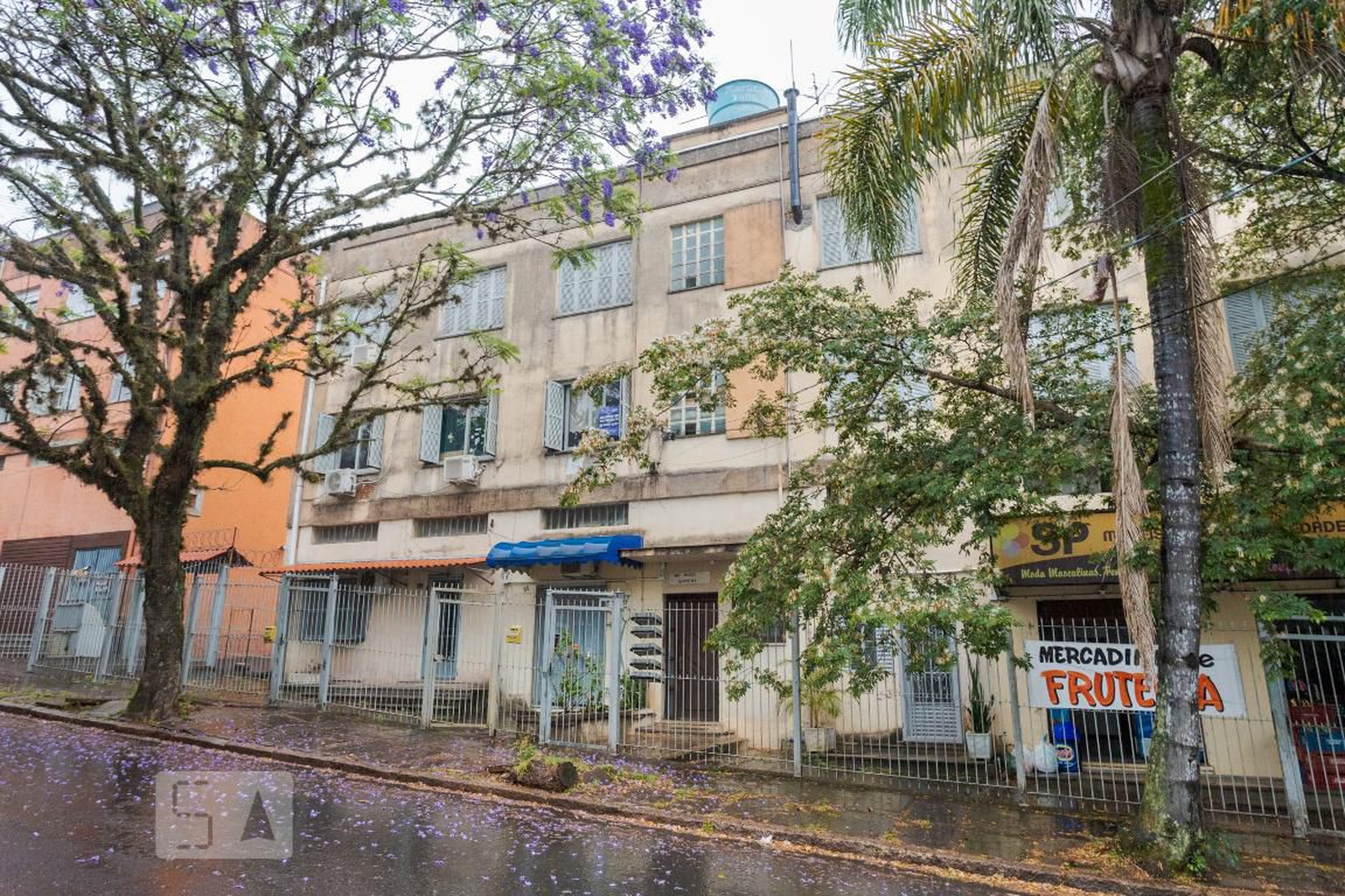 Fachada Condomínio Erechin