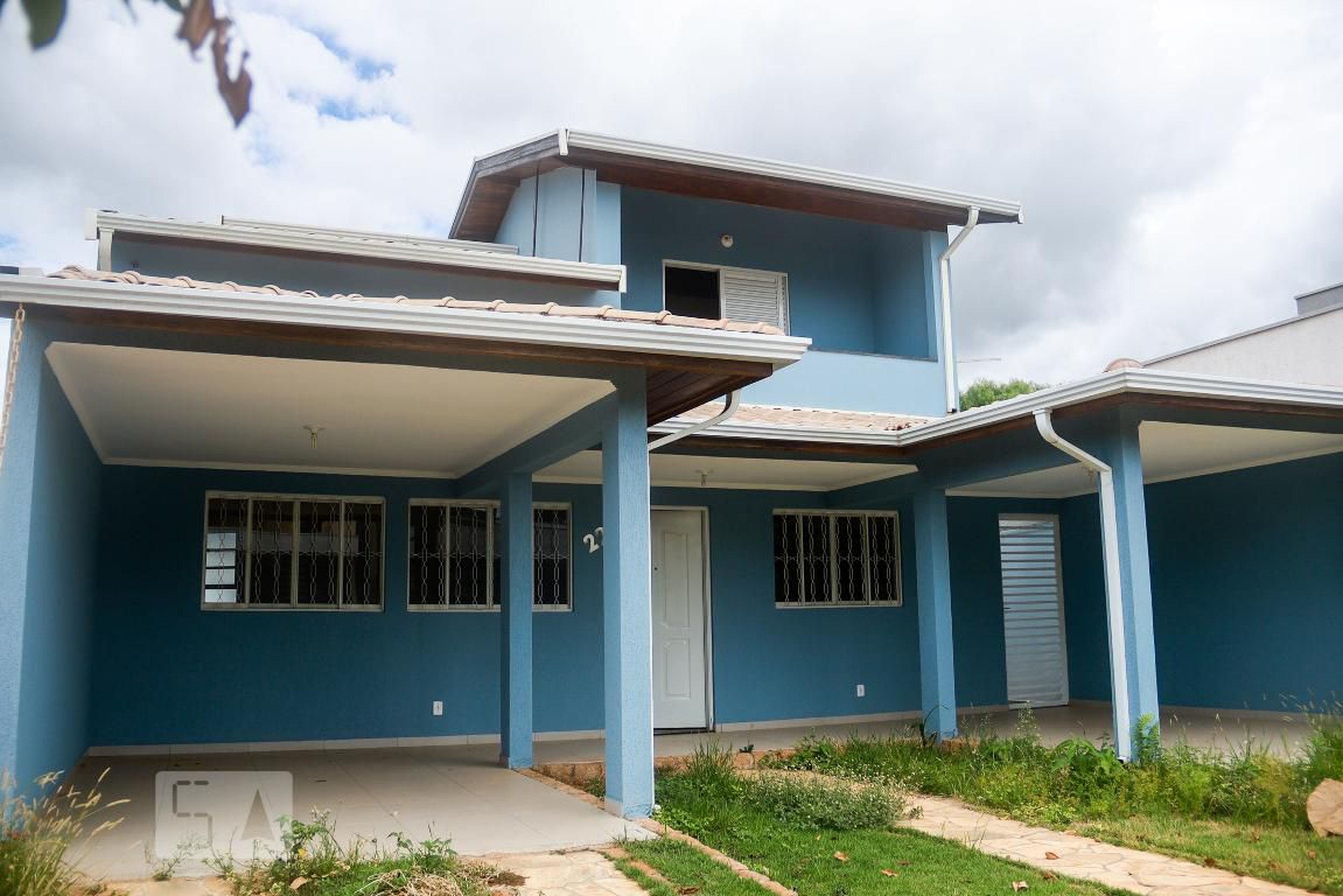 Fachada Condomínio em Rua Nova Zelândia, 22