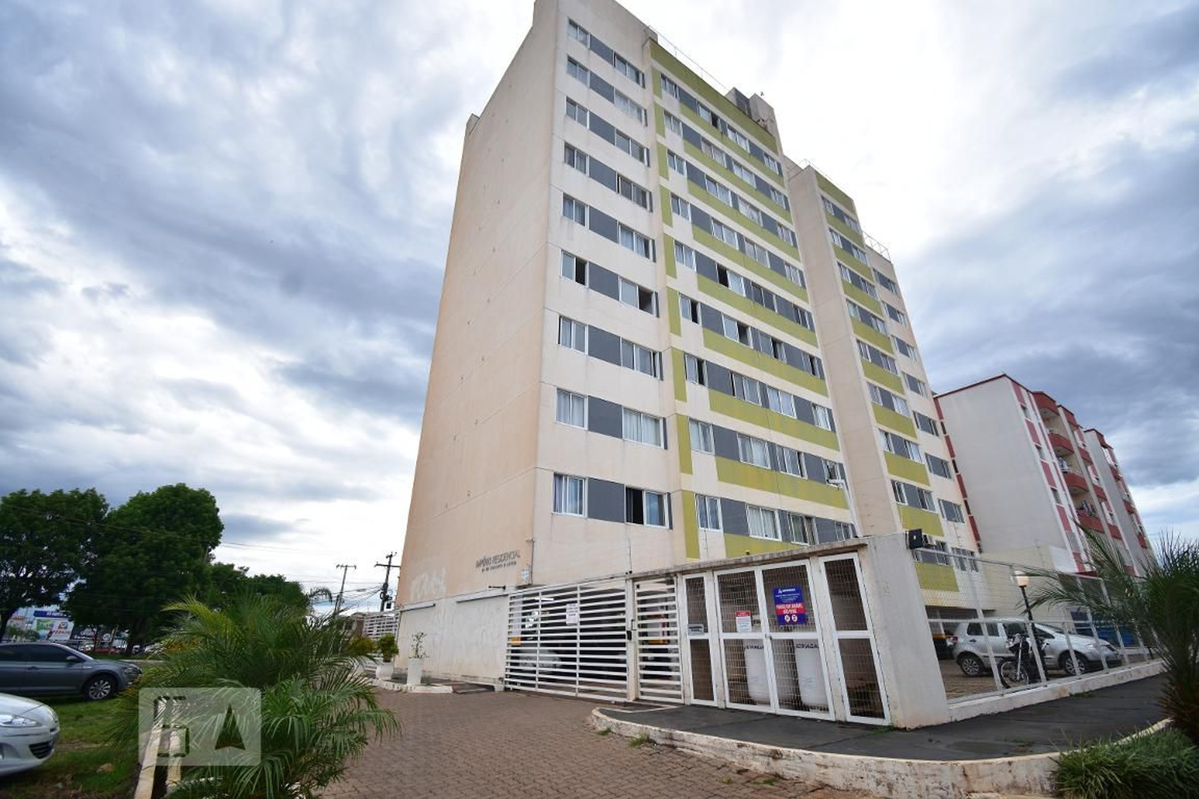 Fachada Condomínio em Qs 320 Cj 01 Lt 02 Apto, 503, 02