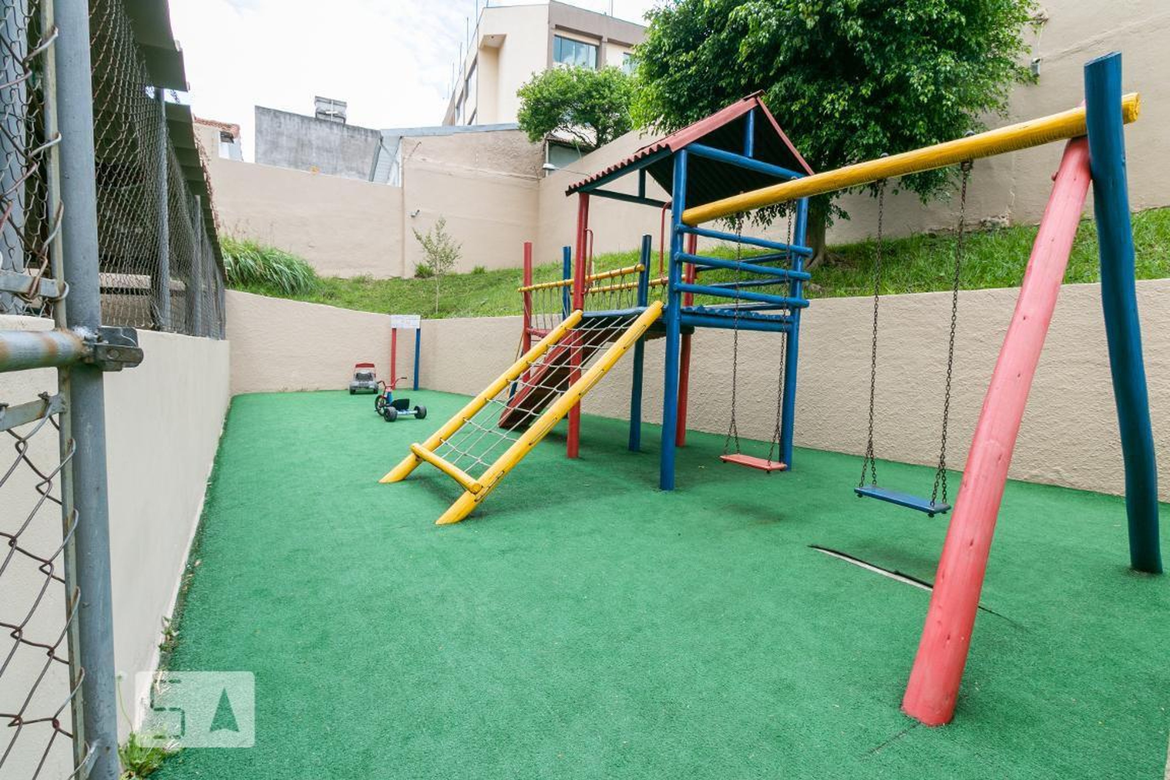 Playground - Ines de castro