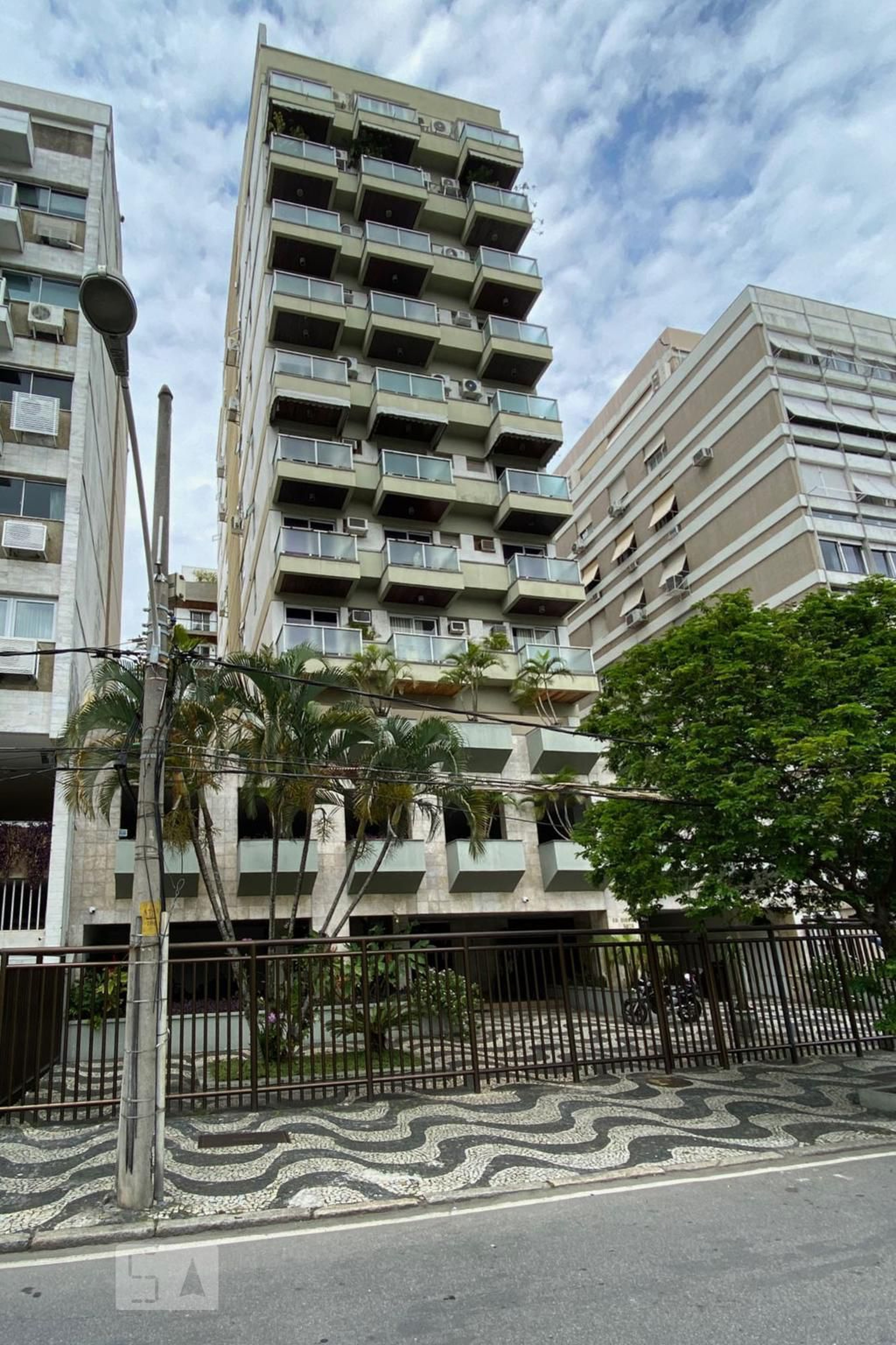 Fachada Condomínio Dione