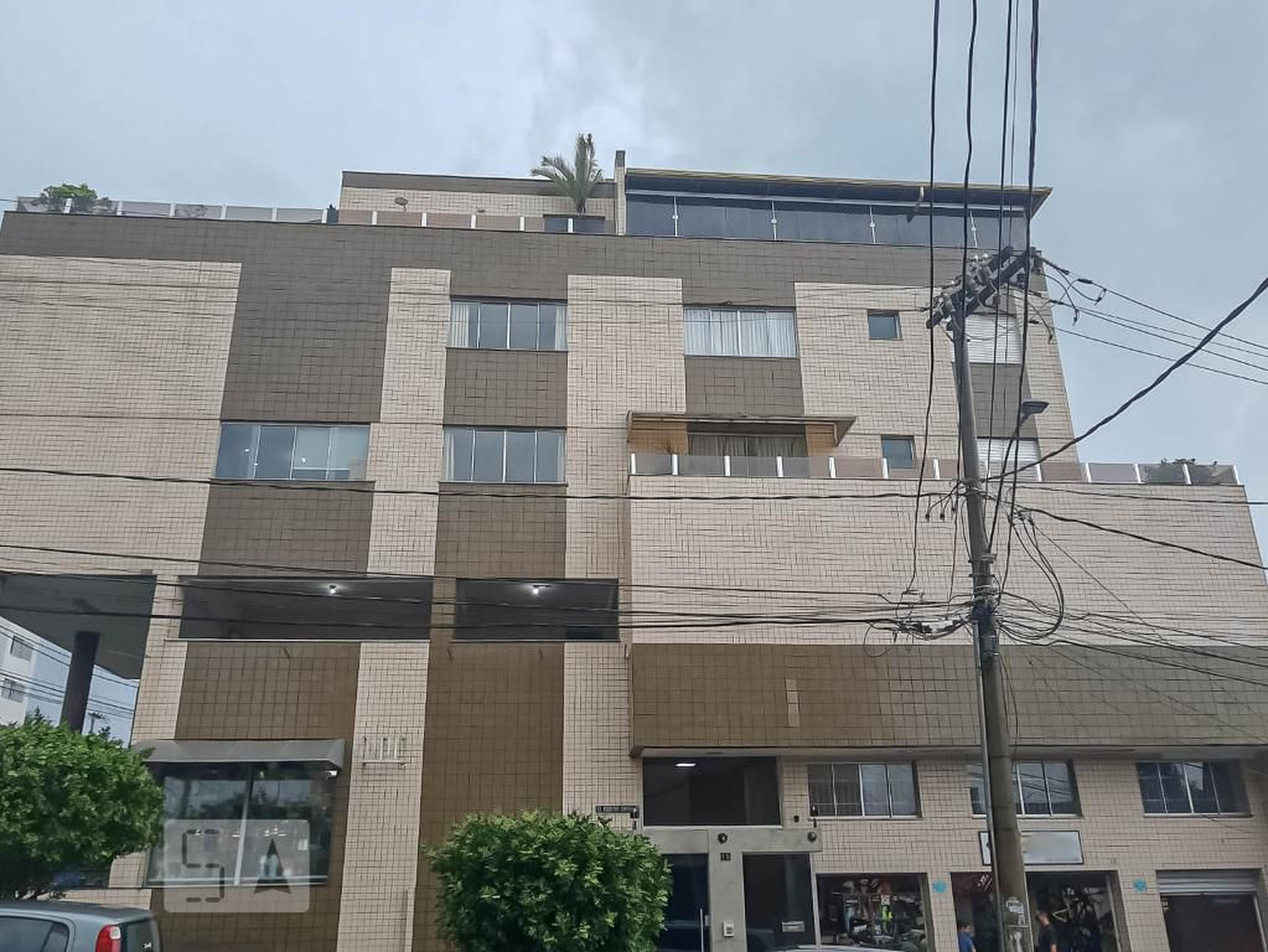 Fachada do prédio Condomínio em Rua José Cândido Júnior, 15