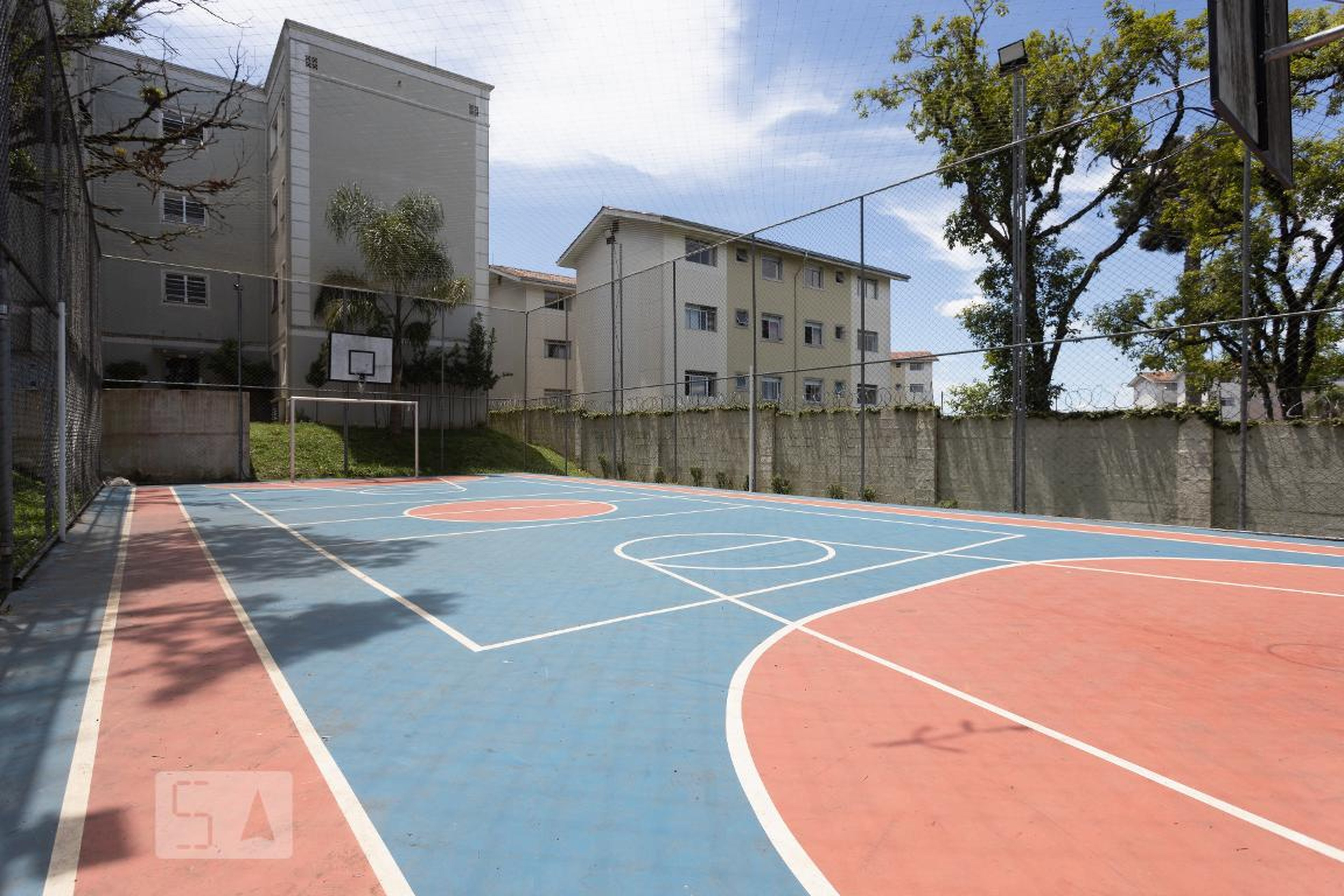 Quadra Poliesportiva - Residencial Parque Chalet
