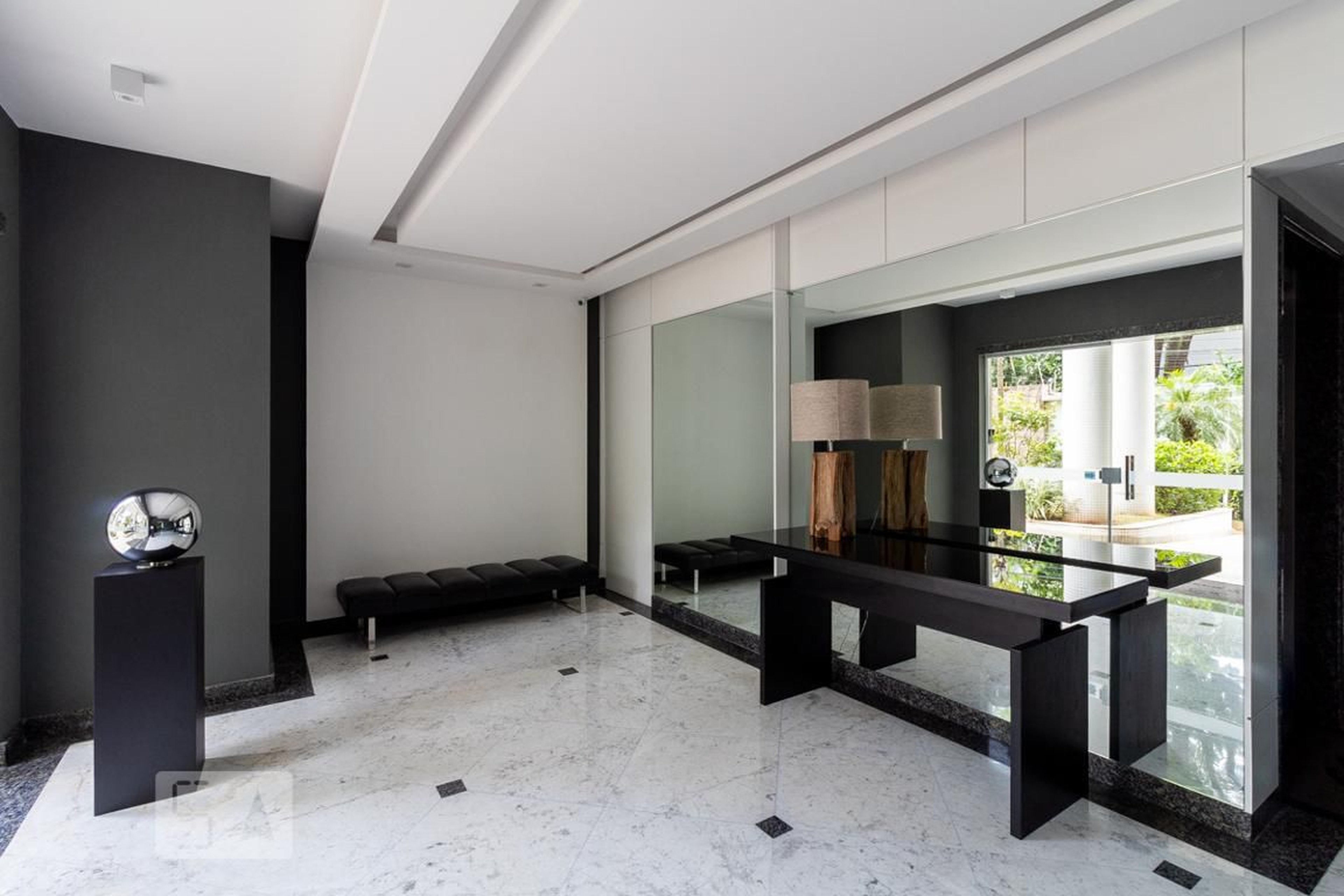 Hall Social - Green View