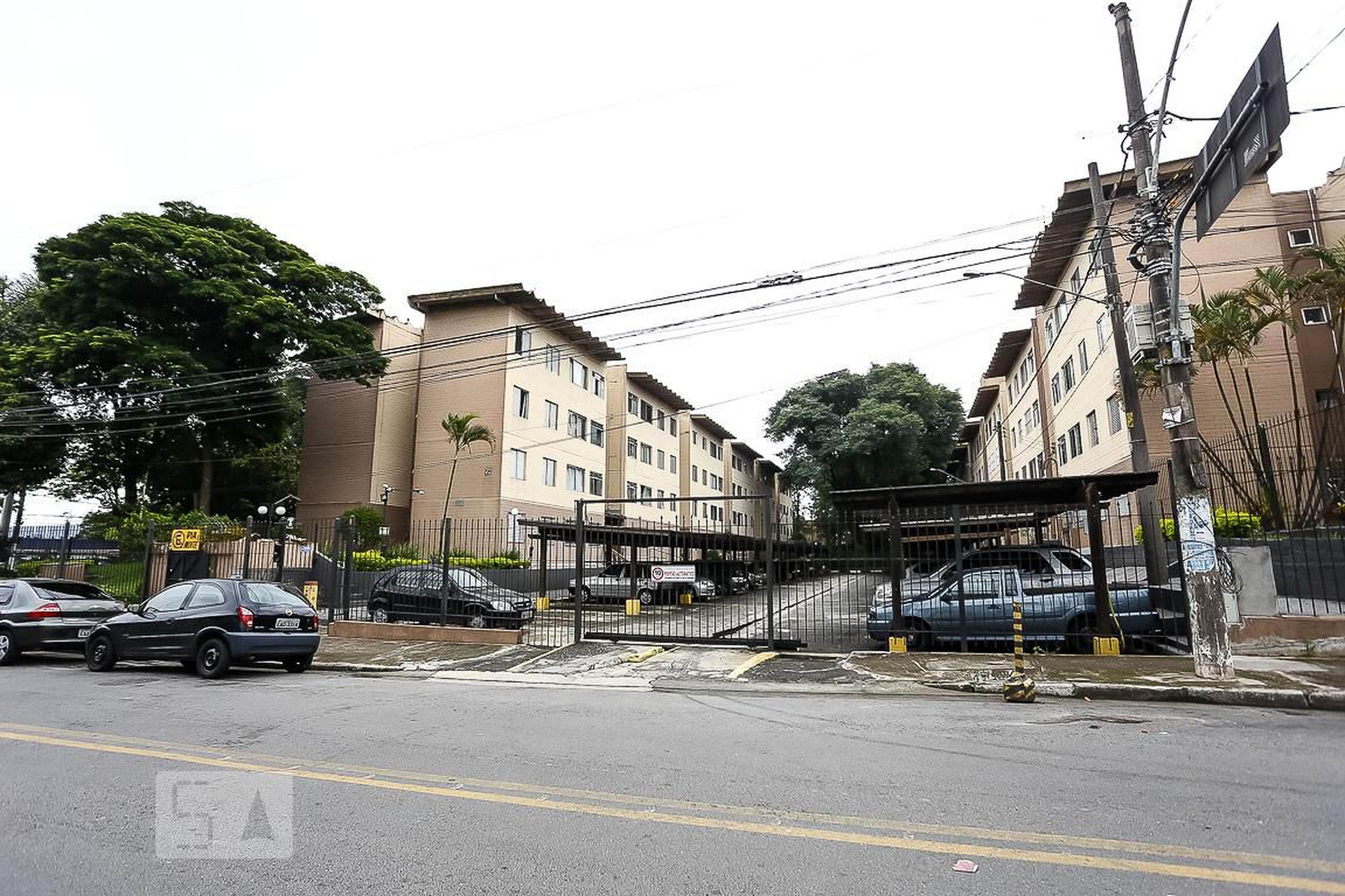 Fachada do Condomínio Condomínio Conjunto Residencial Taboão da Serra