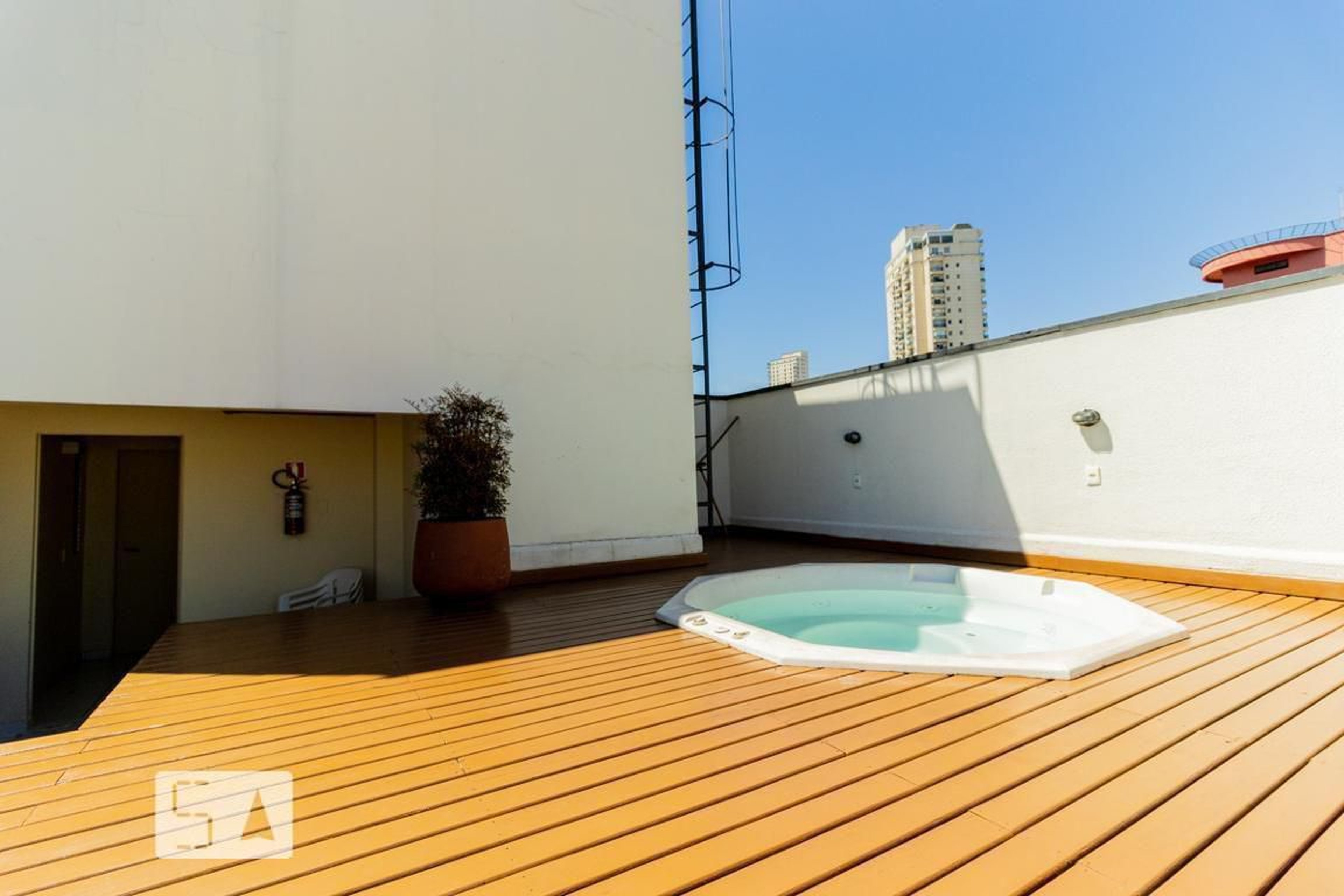 Piscina - Edifício Higienópolis Towers