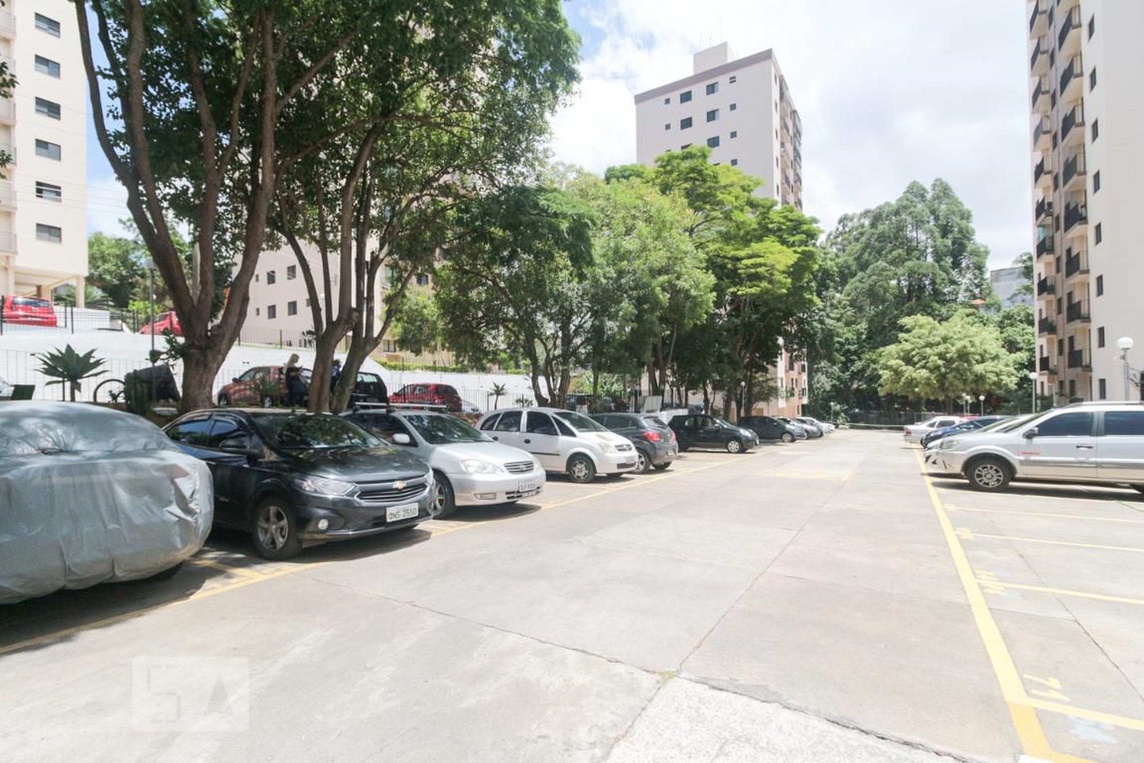 Estacionamento - Residencial Jardim Botânico