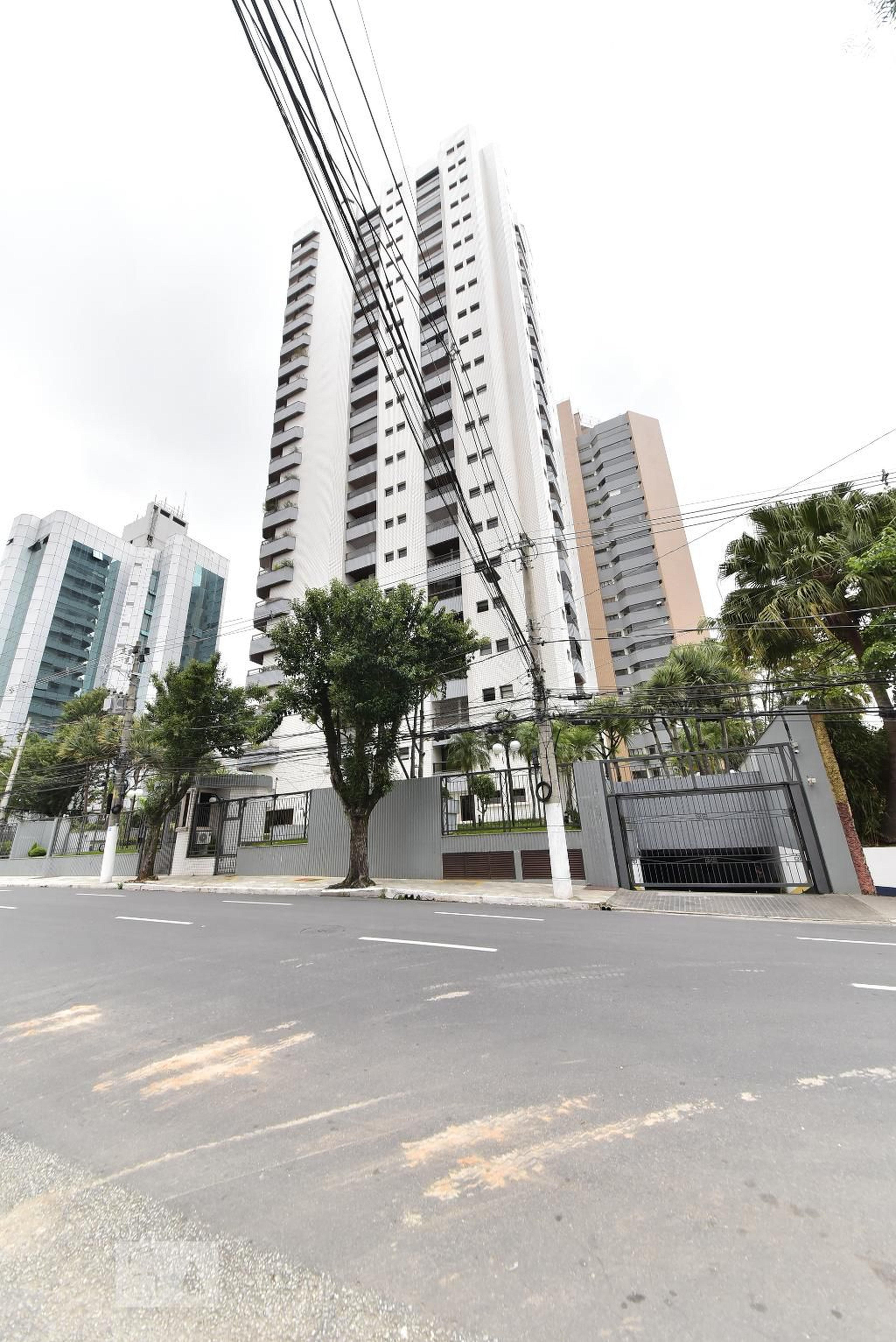 Fachada do Condomínio Edifício Palazzo Ravena