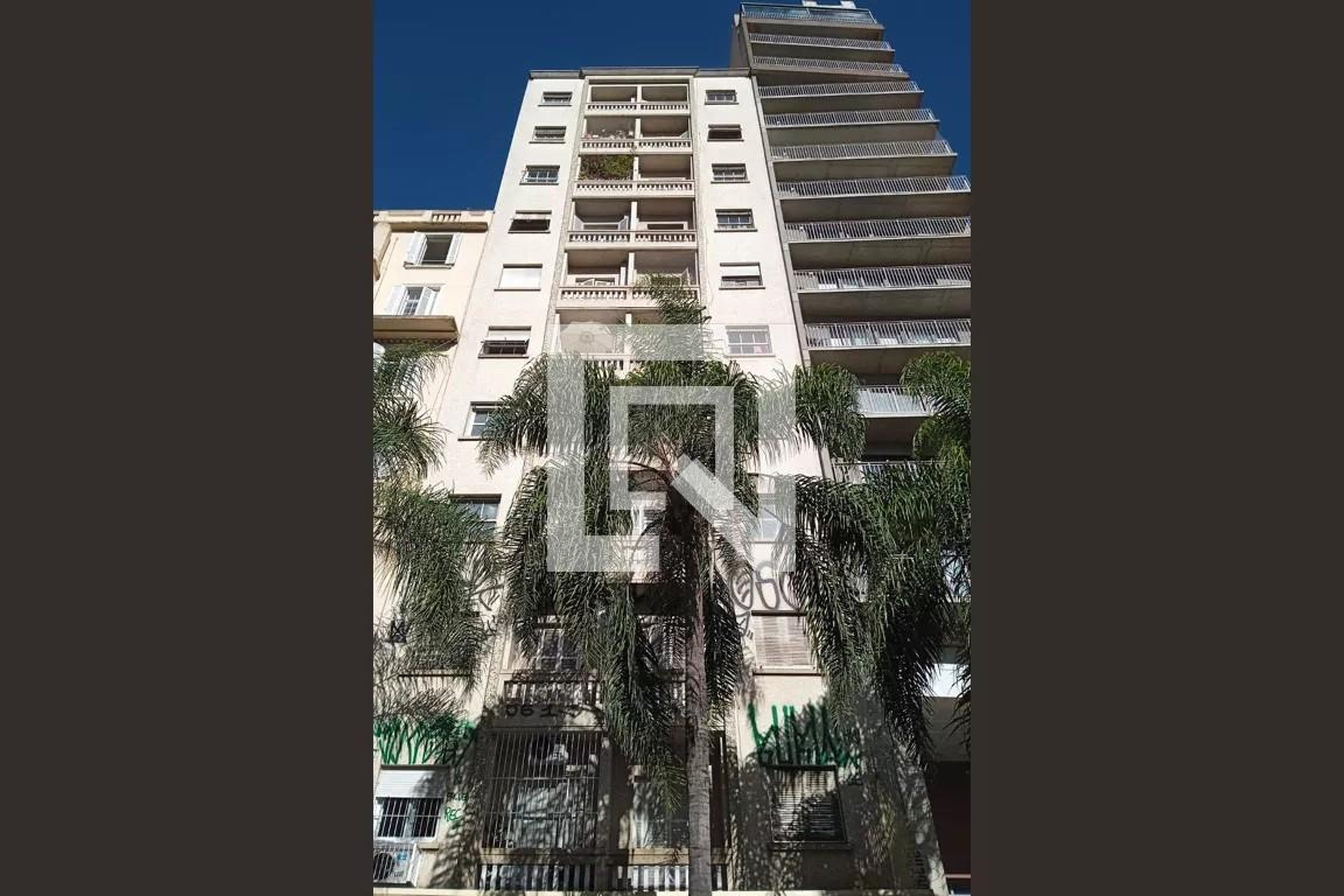 Fachada Edifício M. Costa