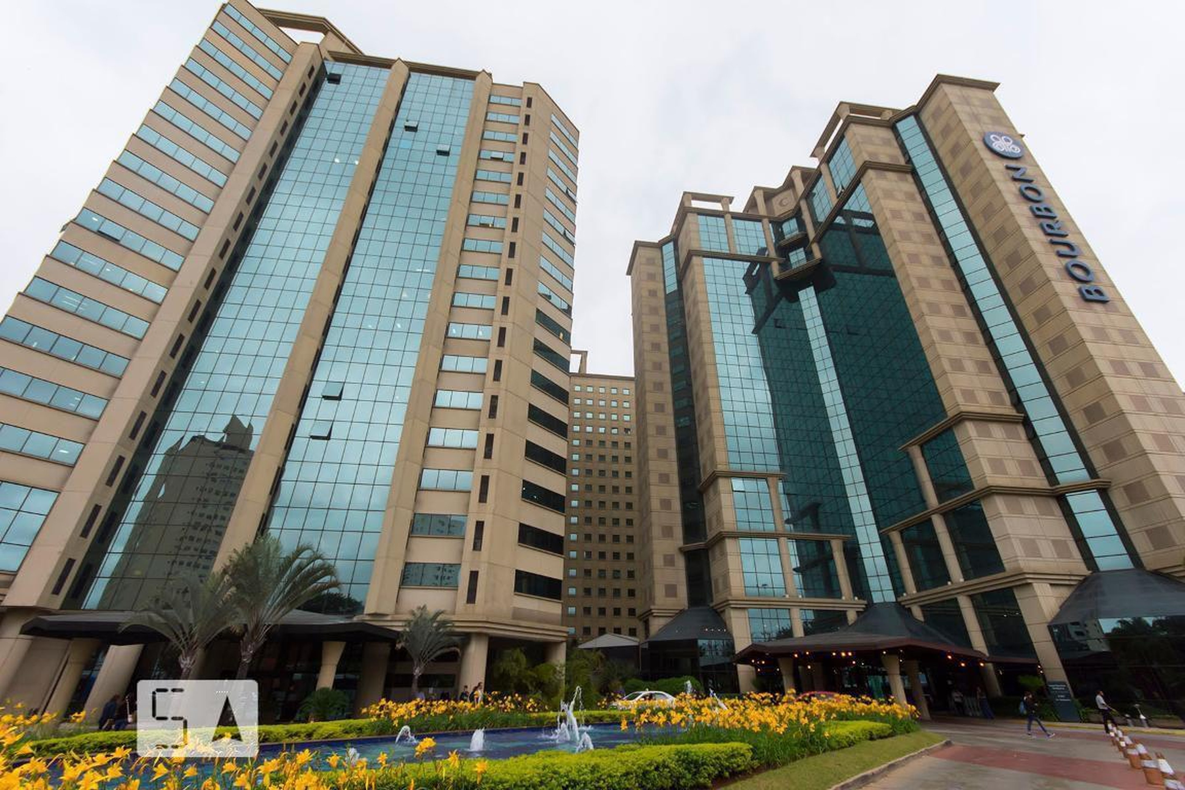 Fachada do Prédio Edifício Bourbon Corporate Plaza