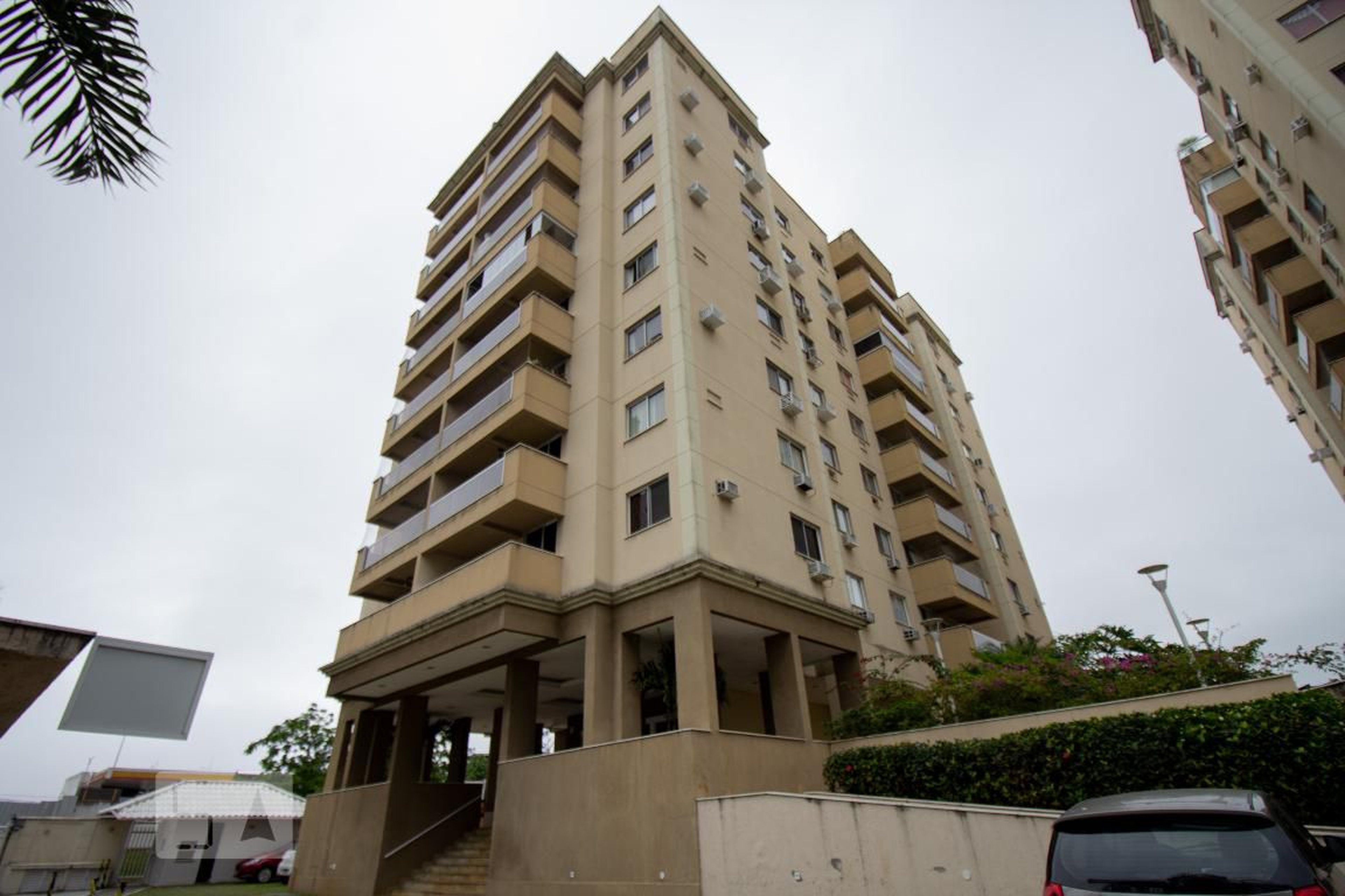 Fachada do Prédio Condomínio Saint Vivant Residence Club