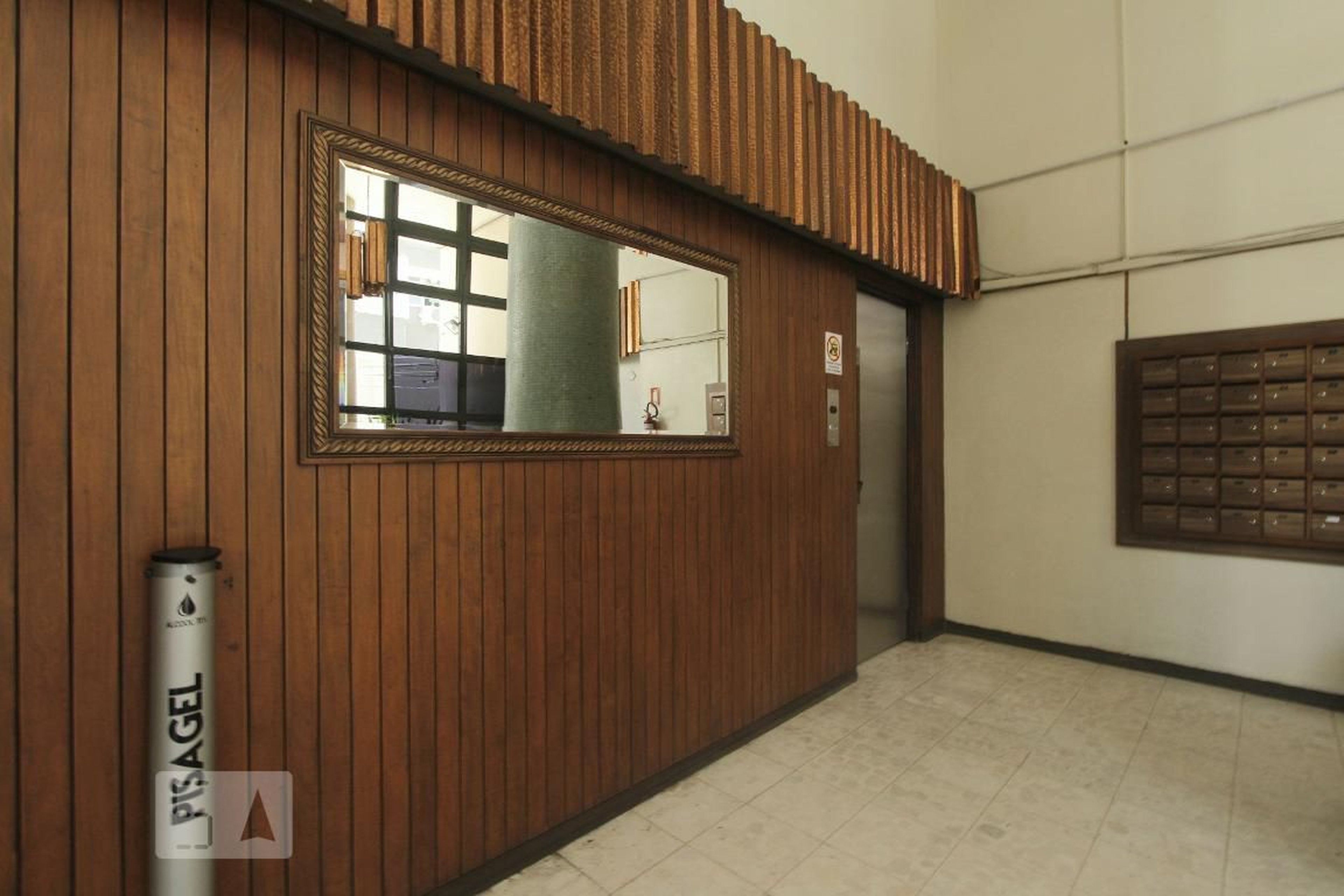 HALL - José Ricaldone