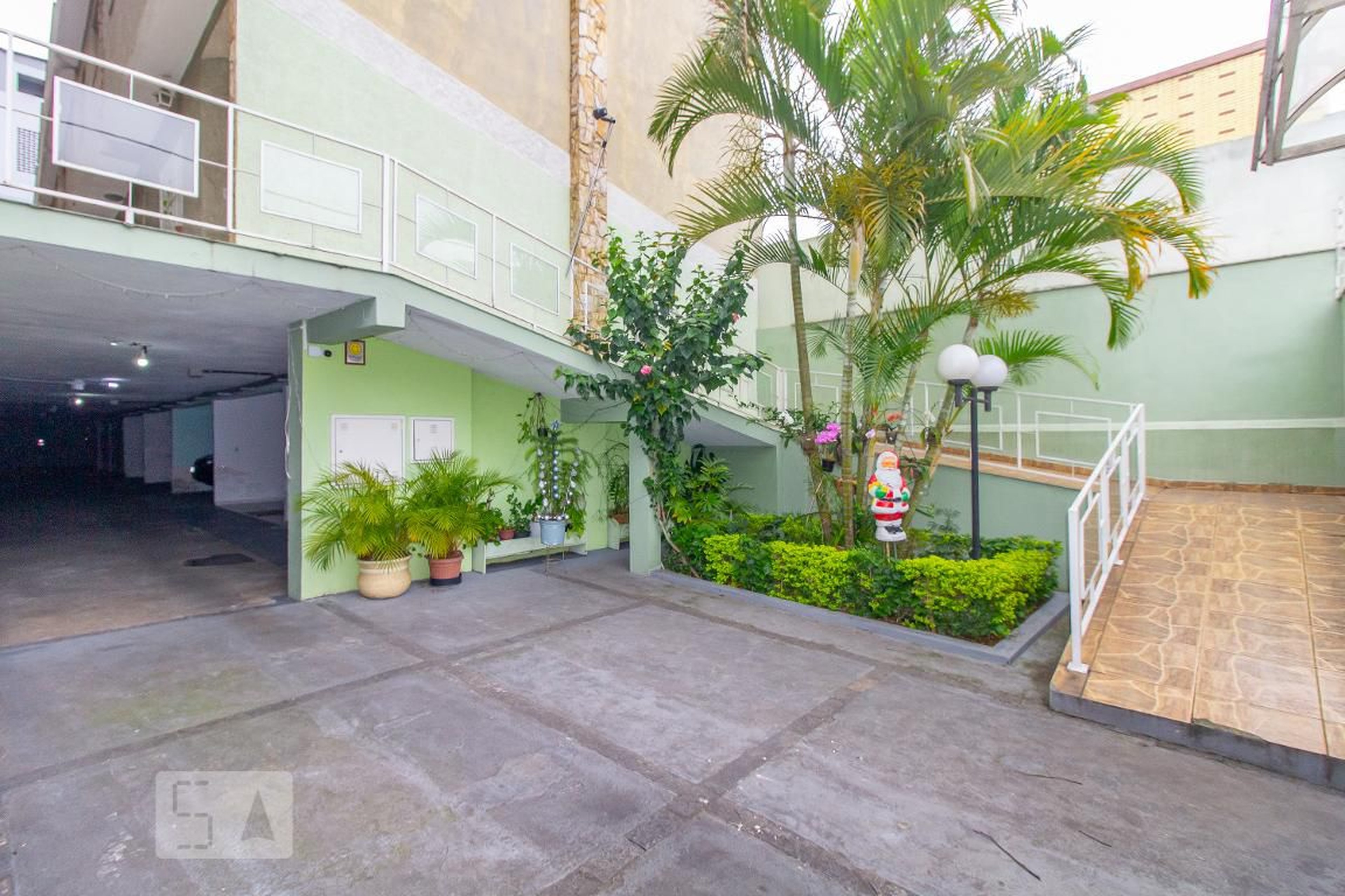 Área comum - Miguel Russiano