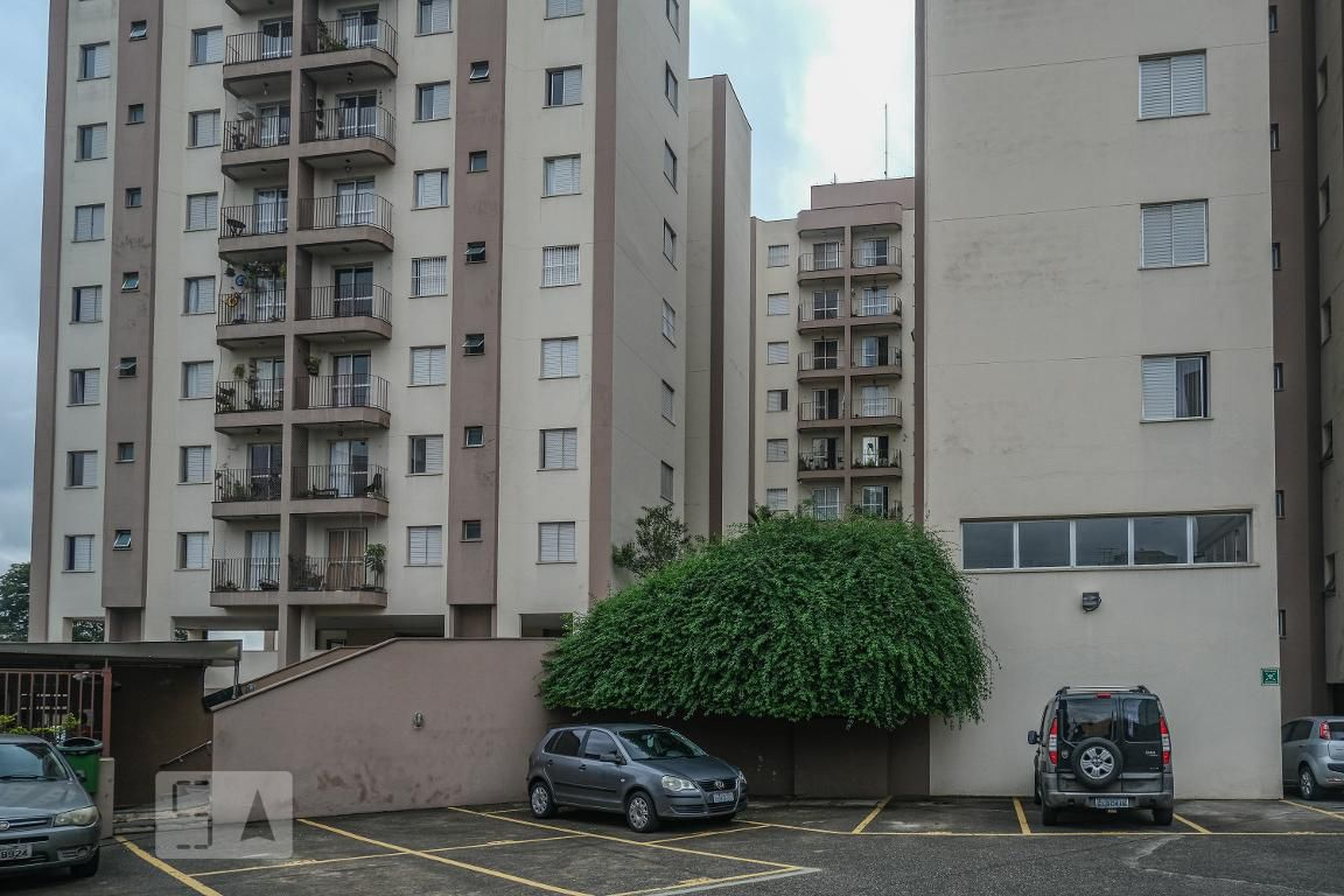 Estacionamento - Edifício Residencial Monte Verde