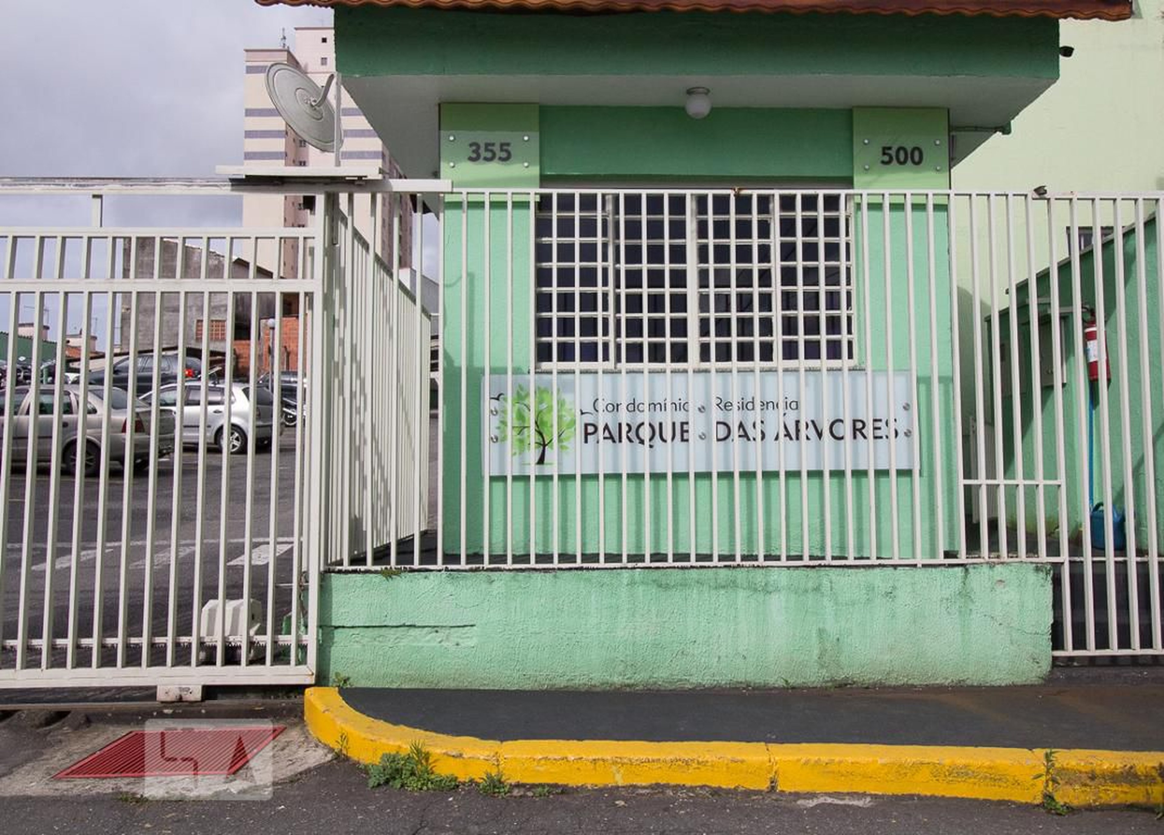 Fachada do Condomínio Condomínio em Rua General Osório, 500