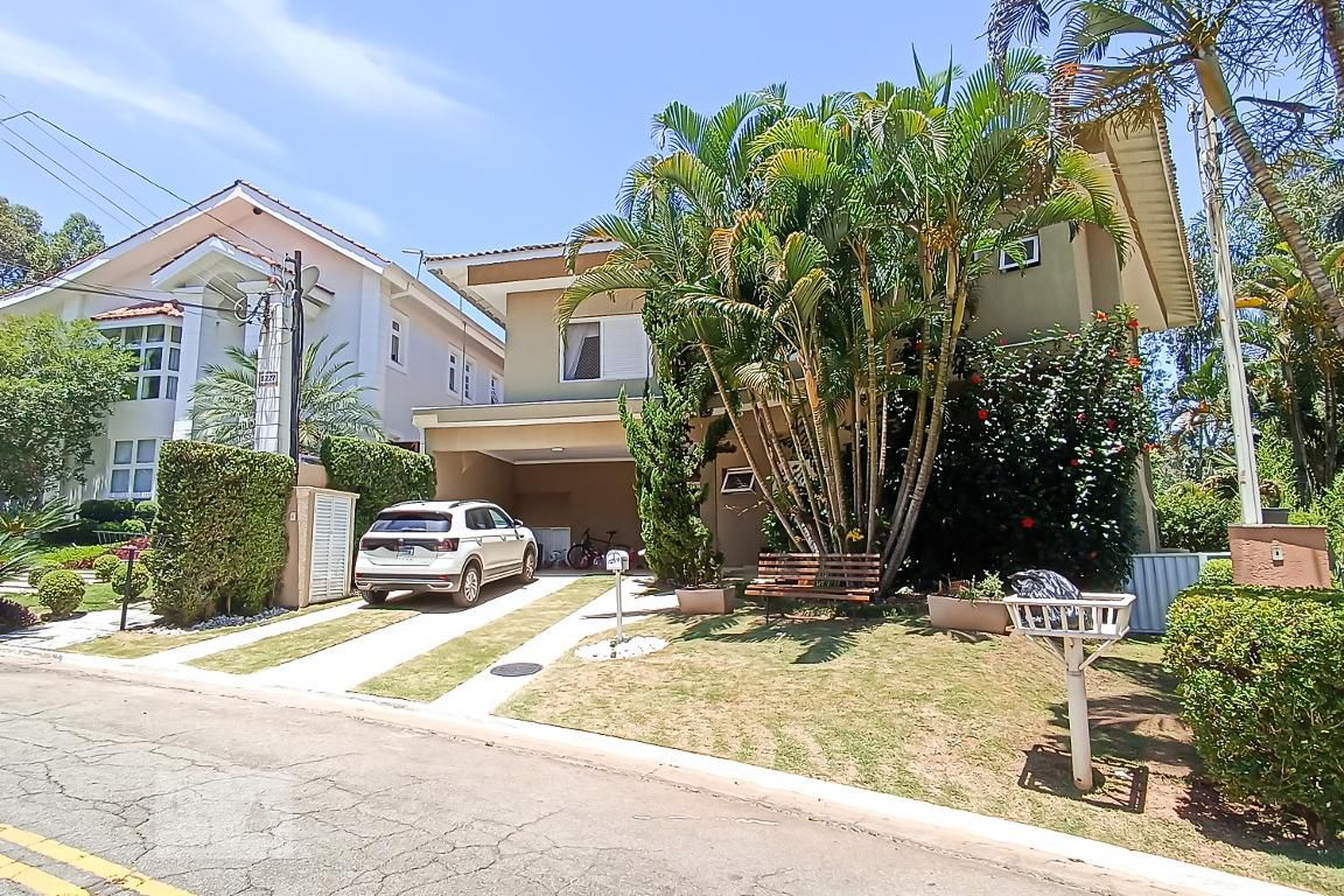 Fachada Condomínio Alphaville 5