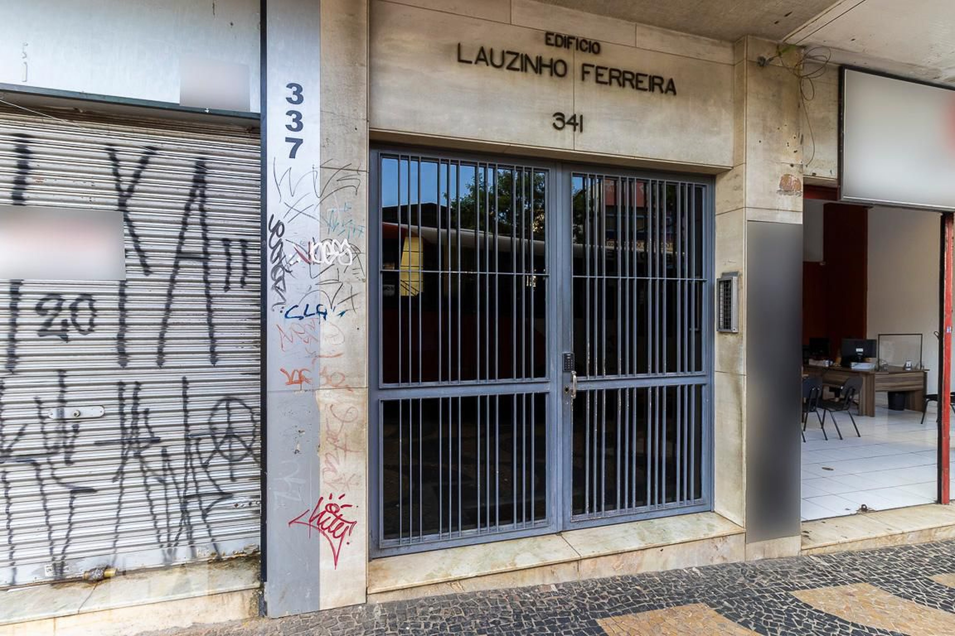 Fachada Condomínio Lauzinho Ferreira