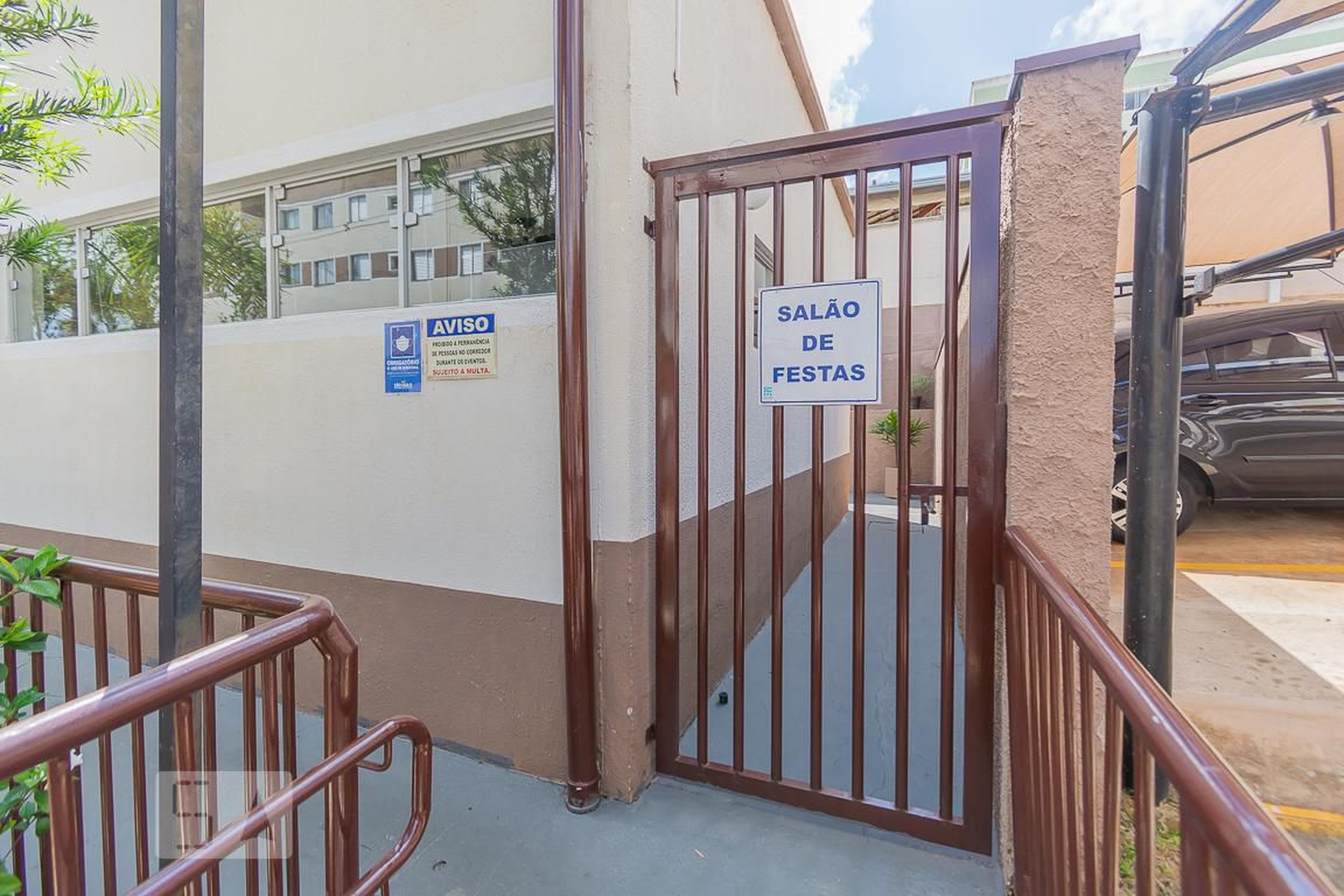 Salão de Festas - Águas de Lindóia