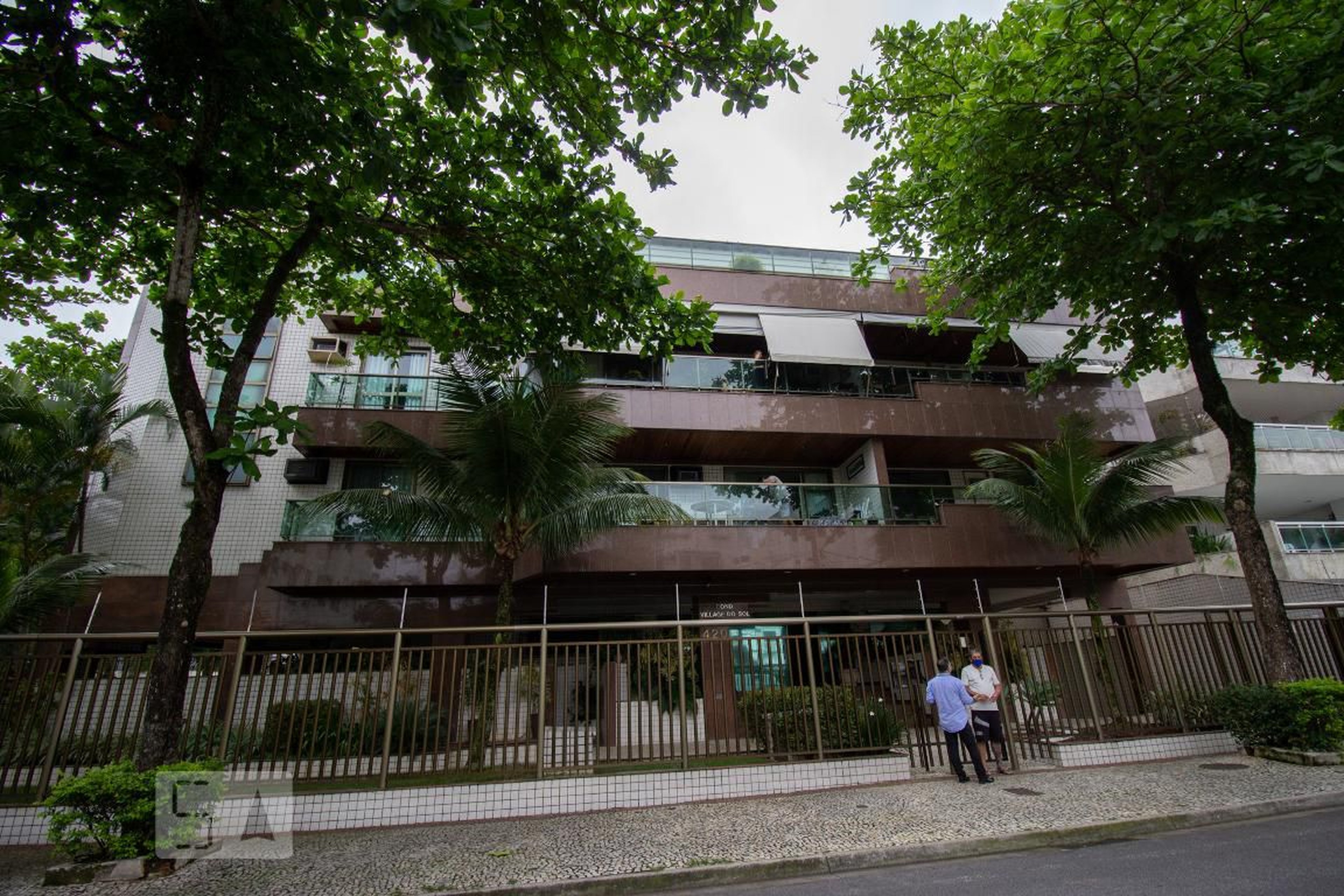 Fachada do Prédio Residencial Village do Sol