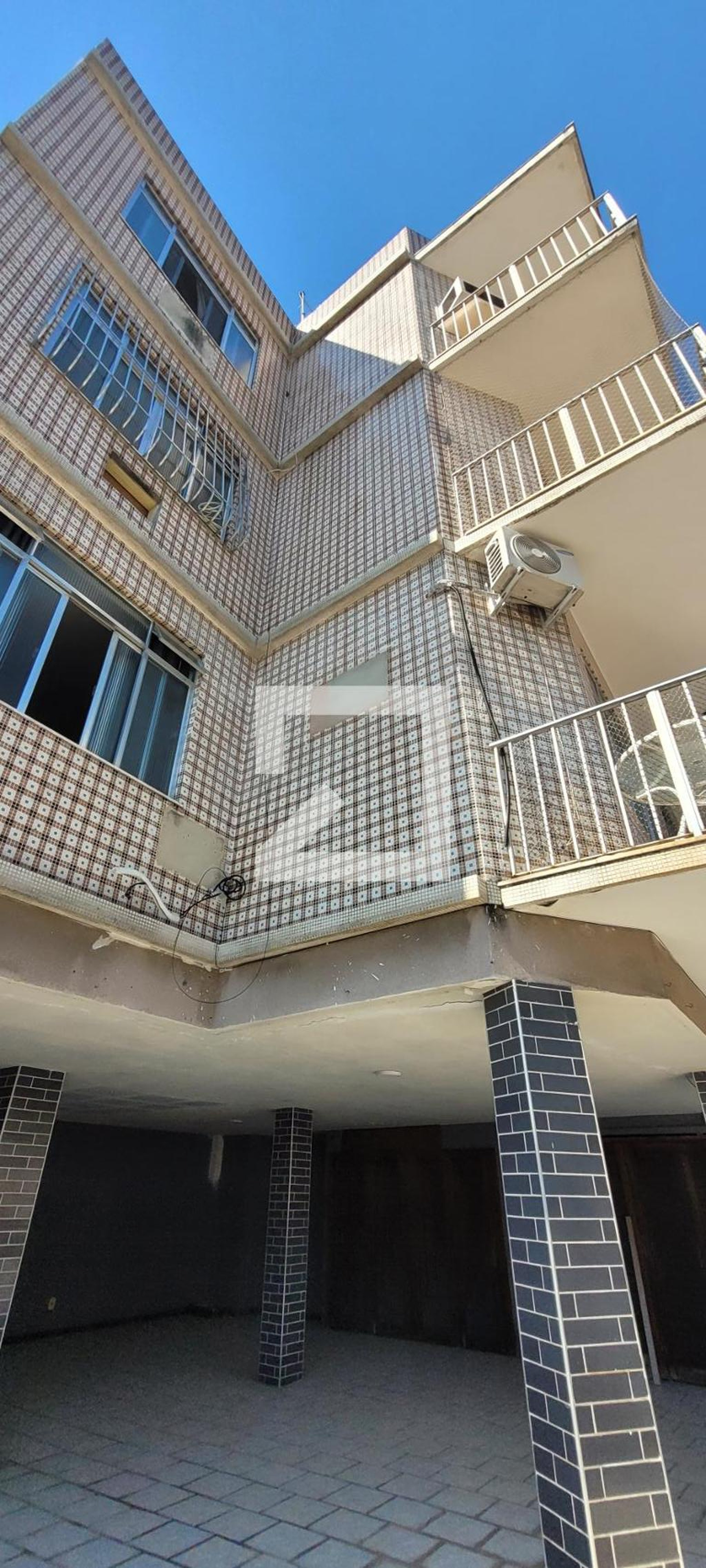 Fachada Condomínio em Rua Flaminia, 10