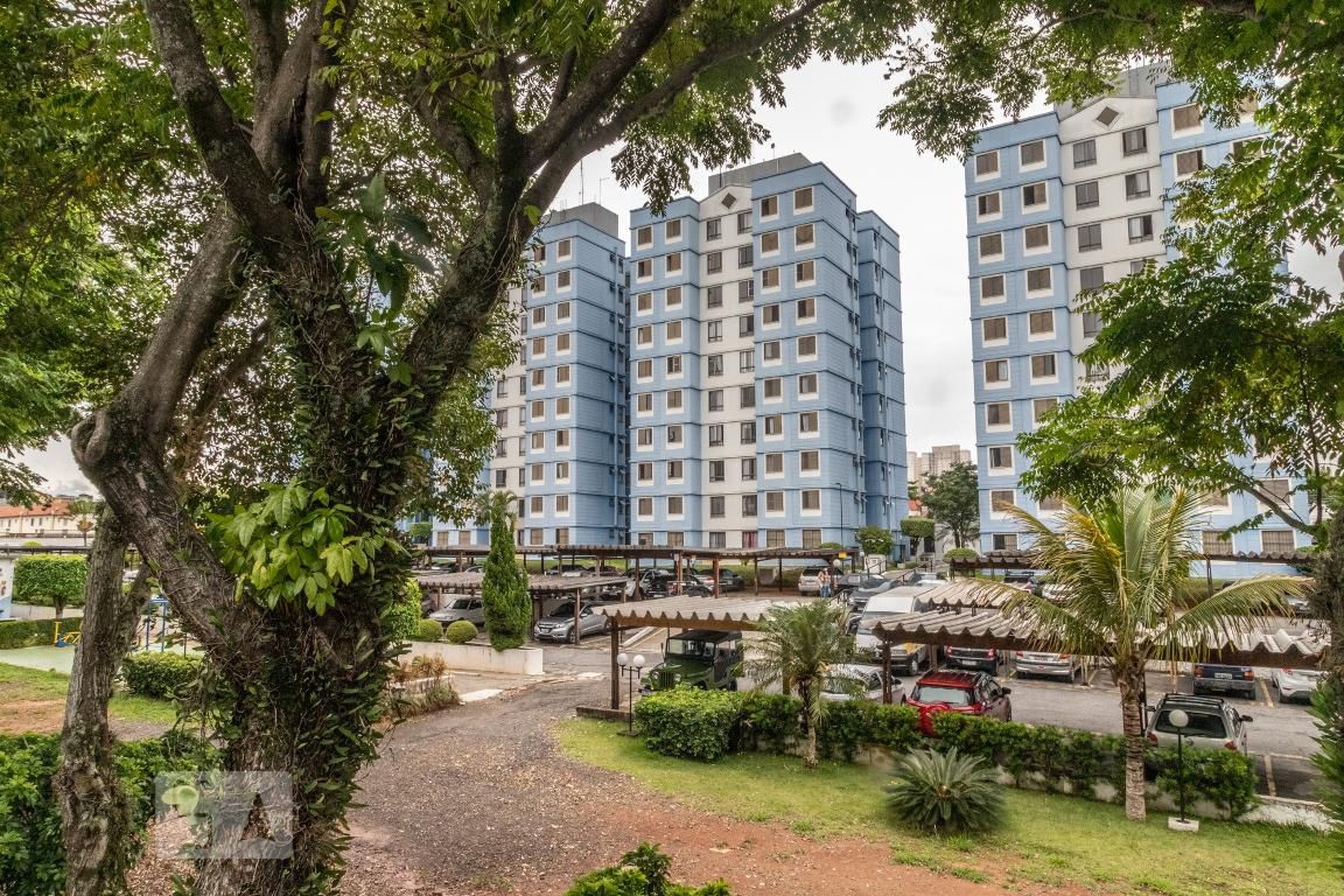 Fachada do Condomínio Condomínio Floresta Azul