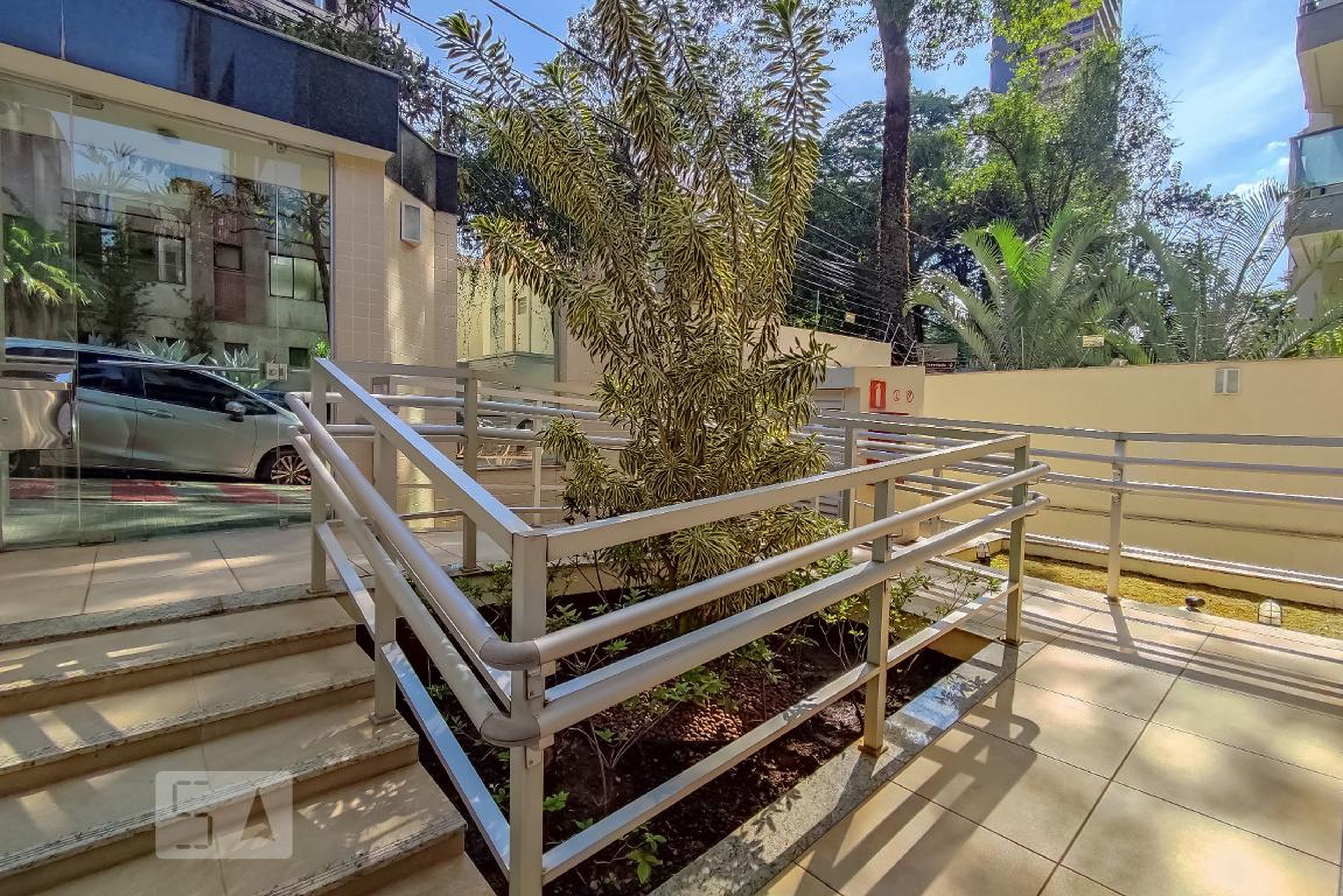 Entrada - Ed. Residencial Altav