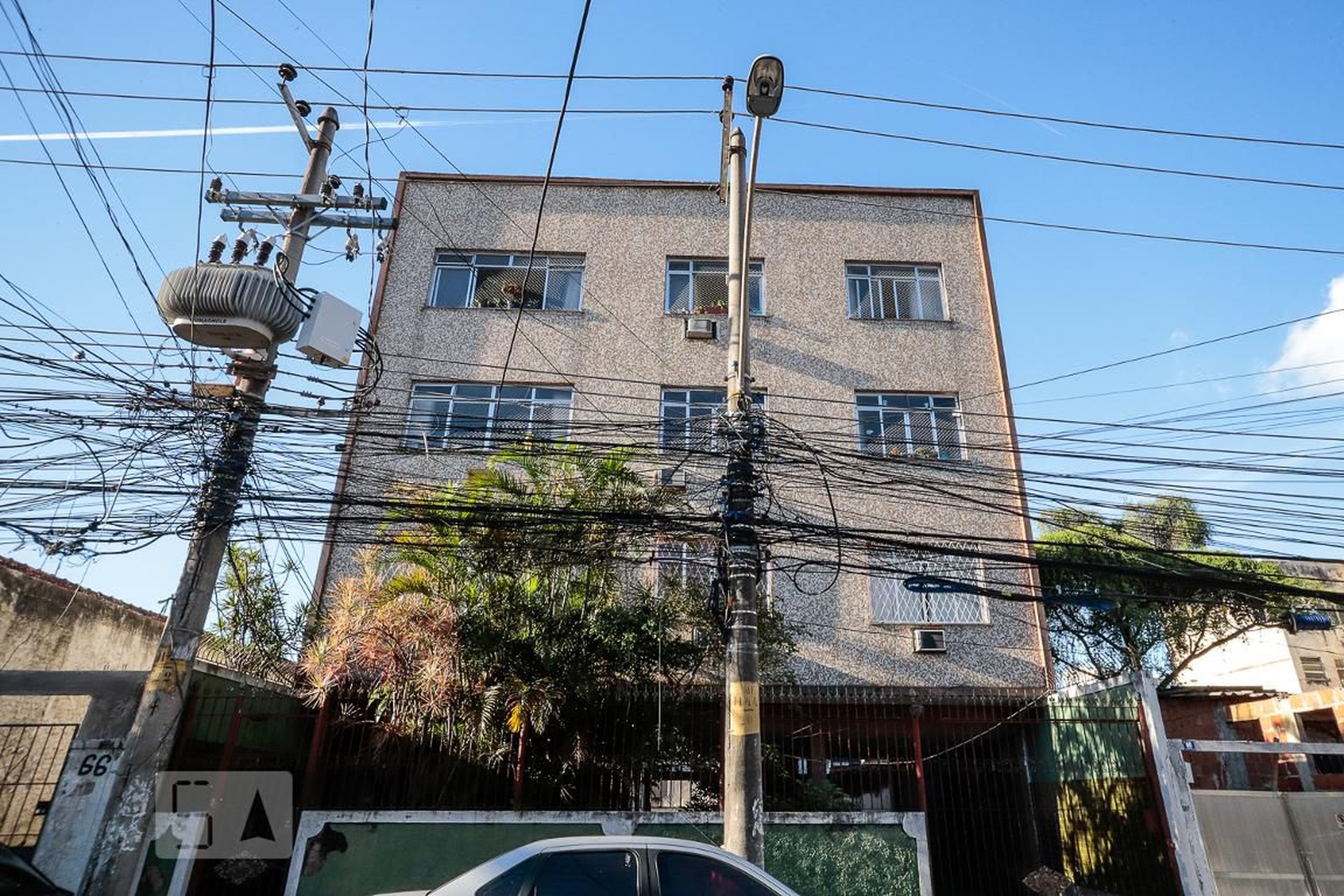 Fachada Condomínio em Rua Ernestina, 62