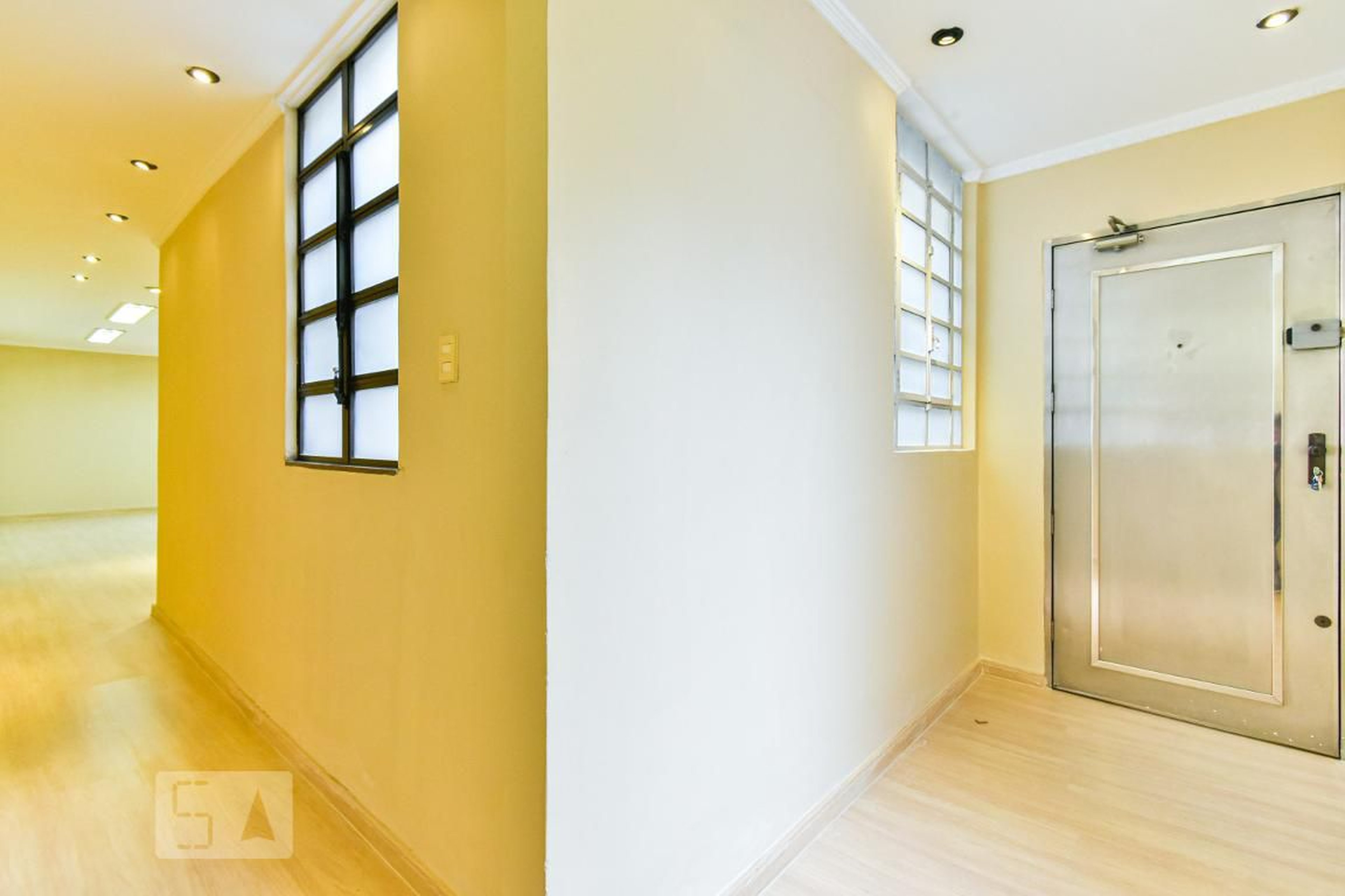 Entrada - Edifício Caramuru