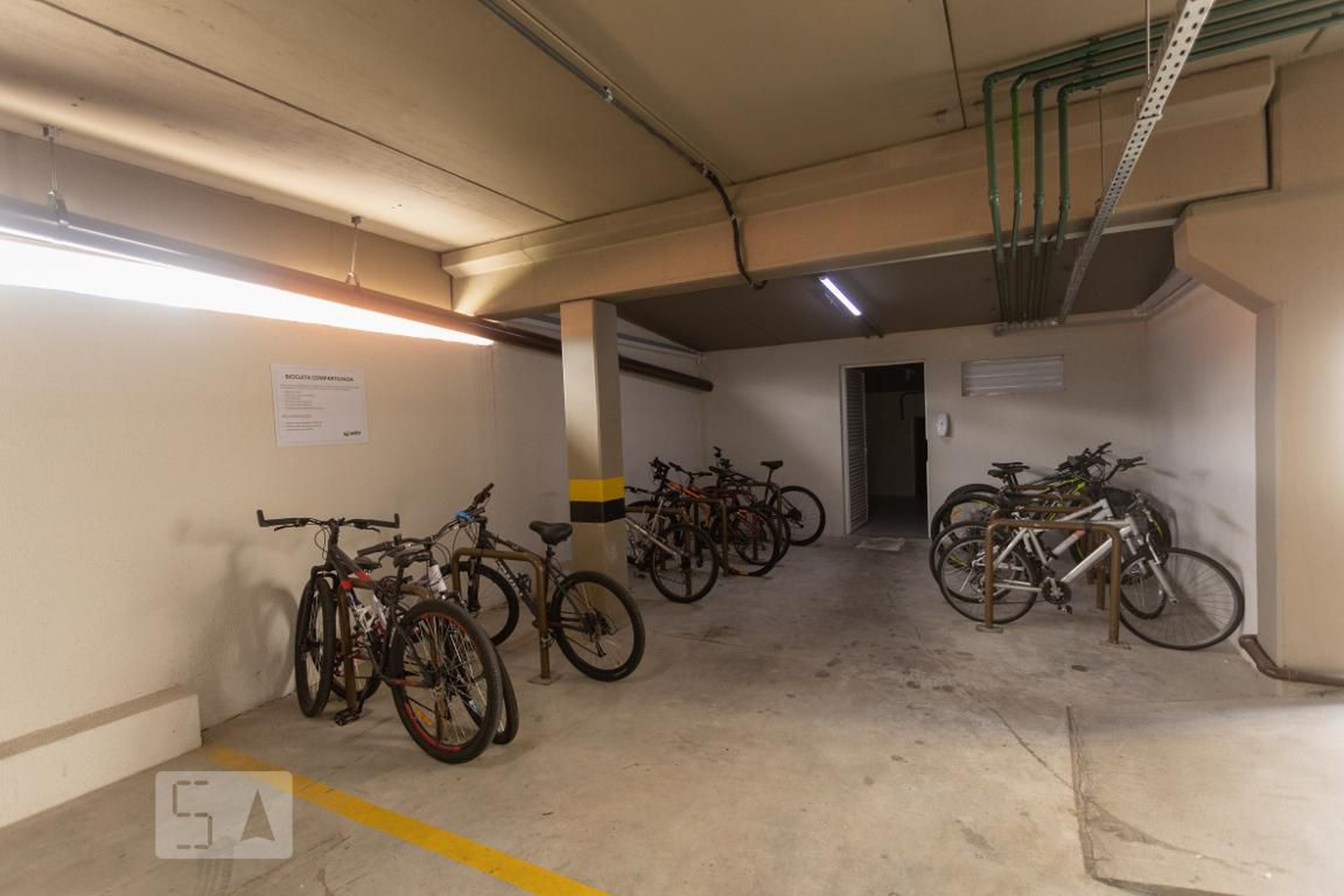 Bicicletario - Chateau Belvedere