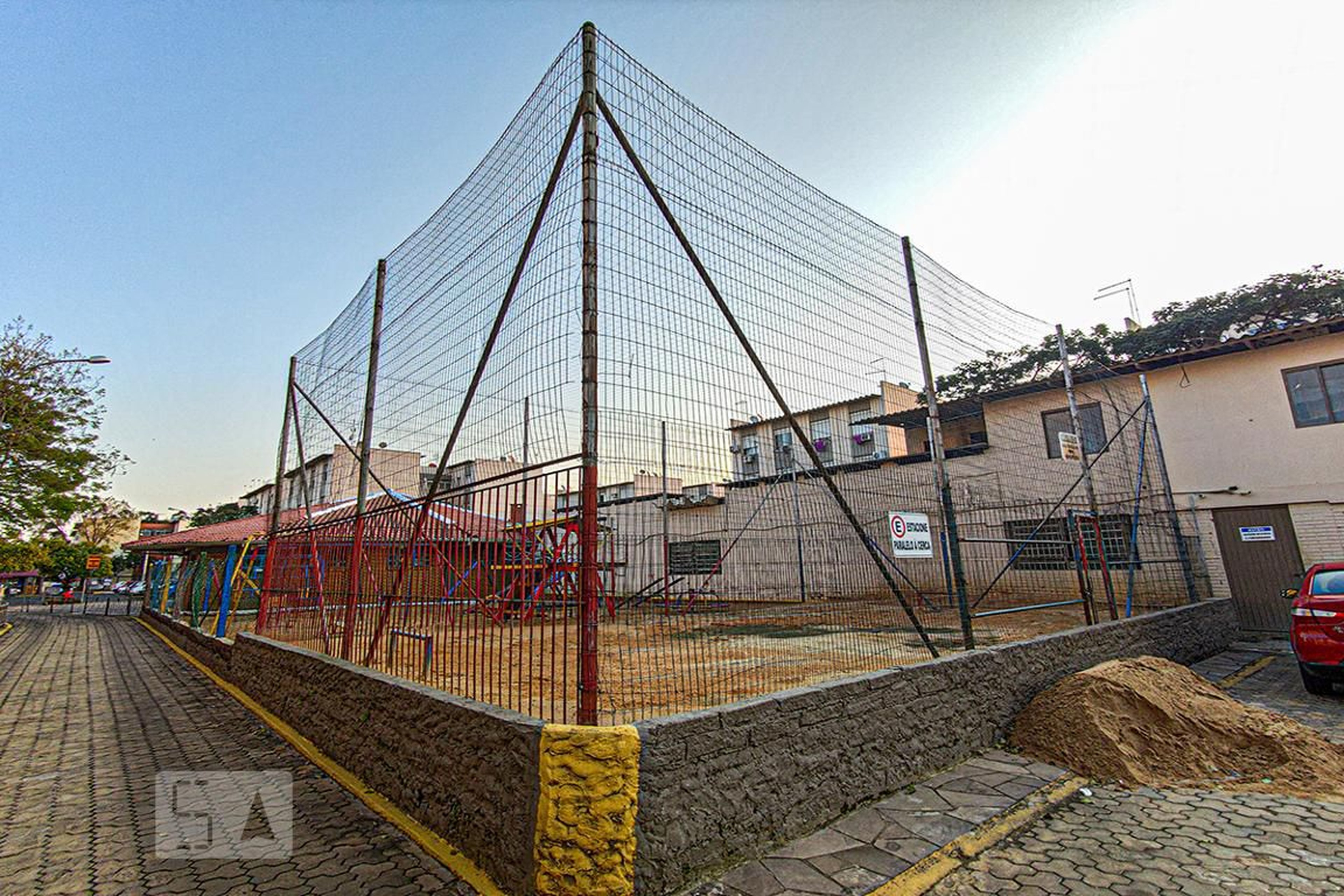 Quadra Esportiva - Charrua