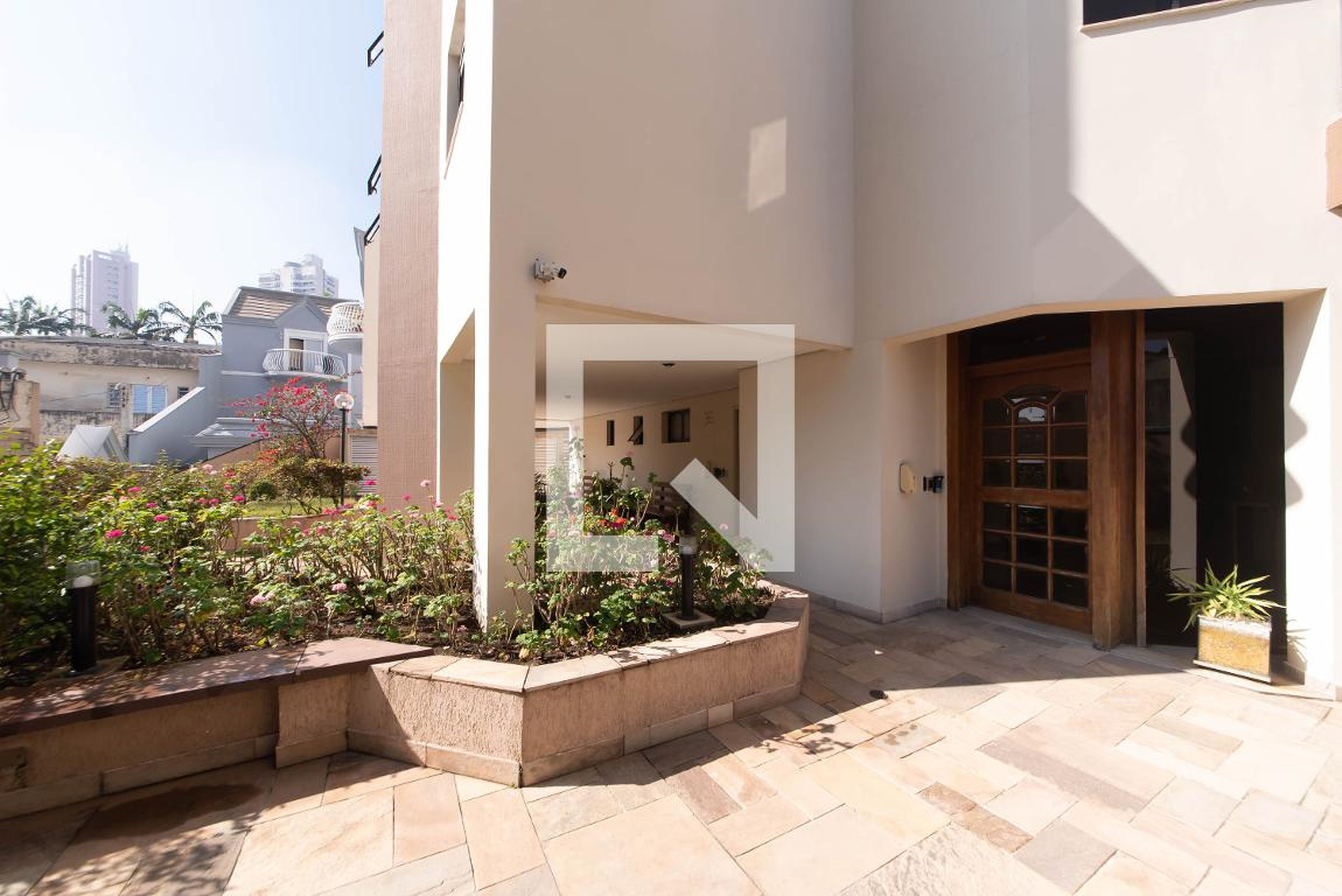 Entrada - Flamboyant