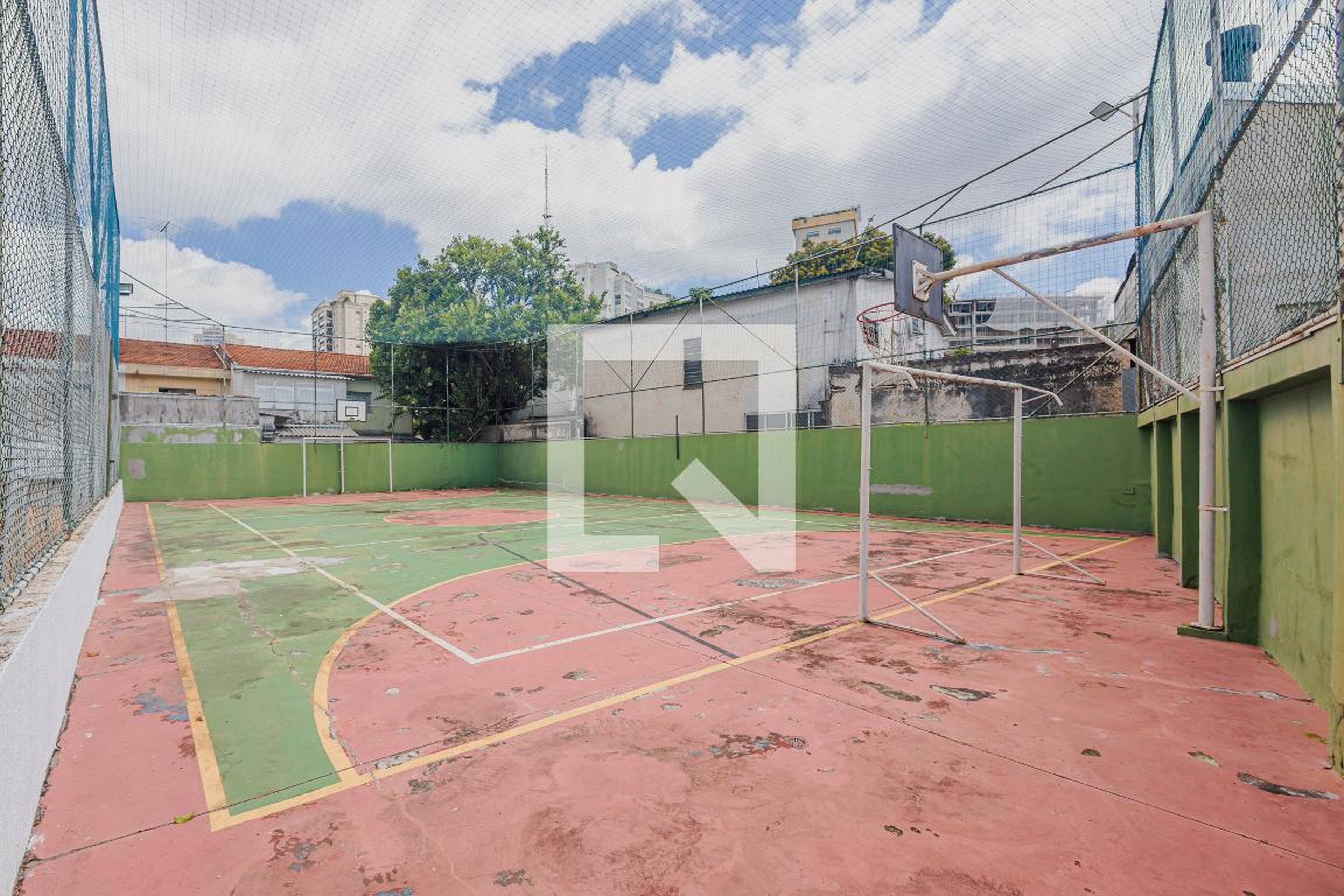 Quadra Esportiva - Montcenis