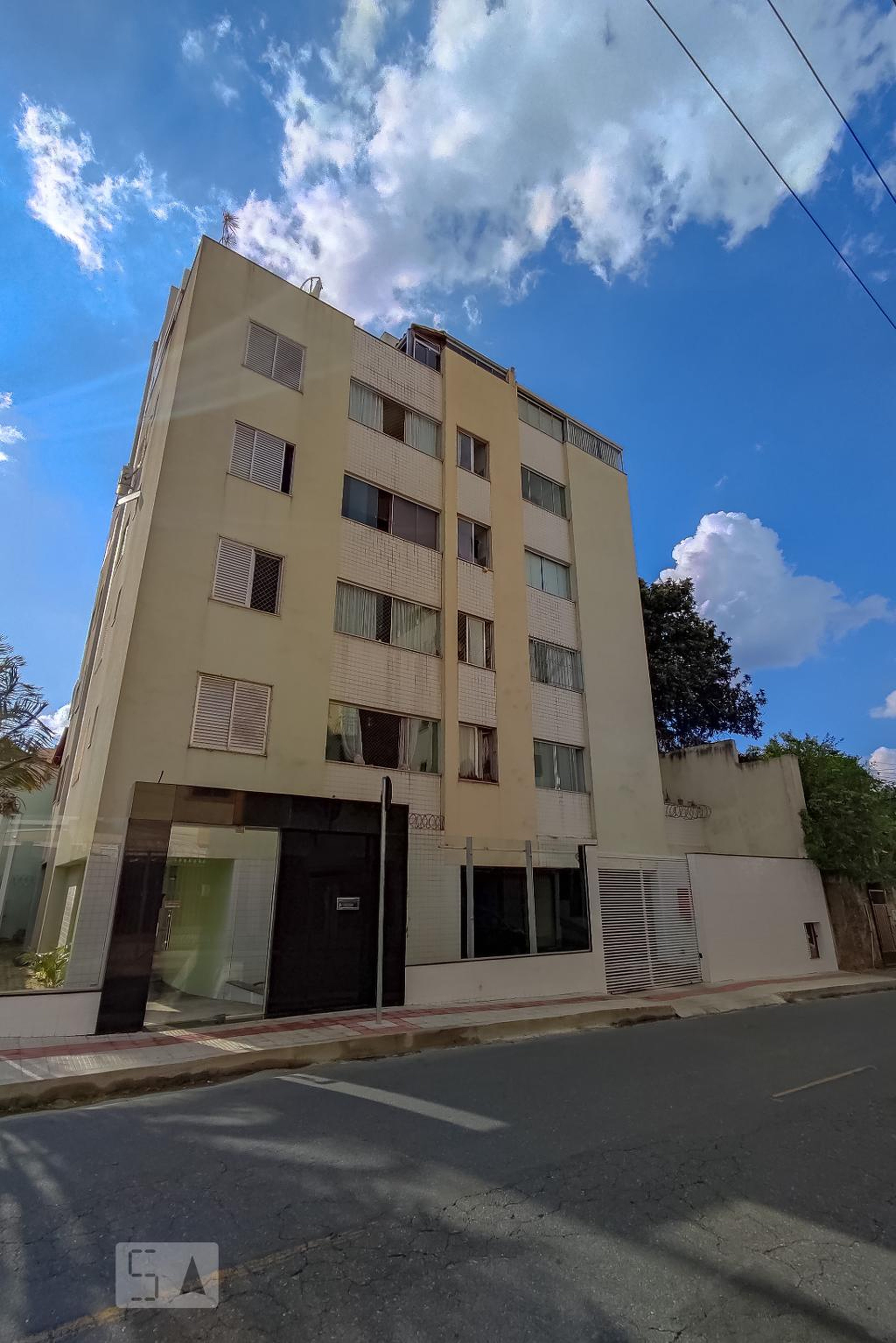 Fachada Edifício Capac 1