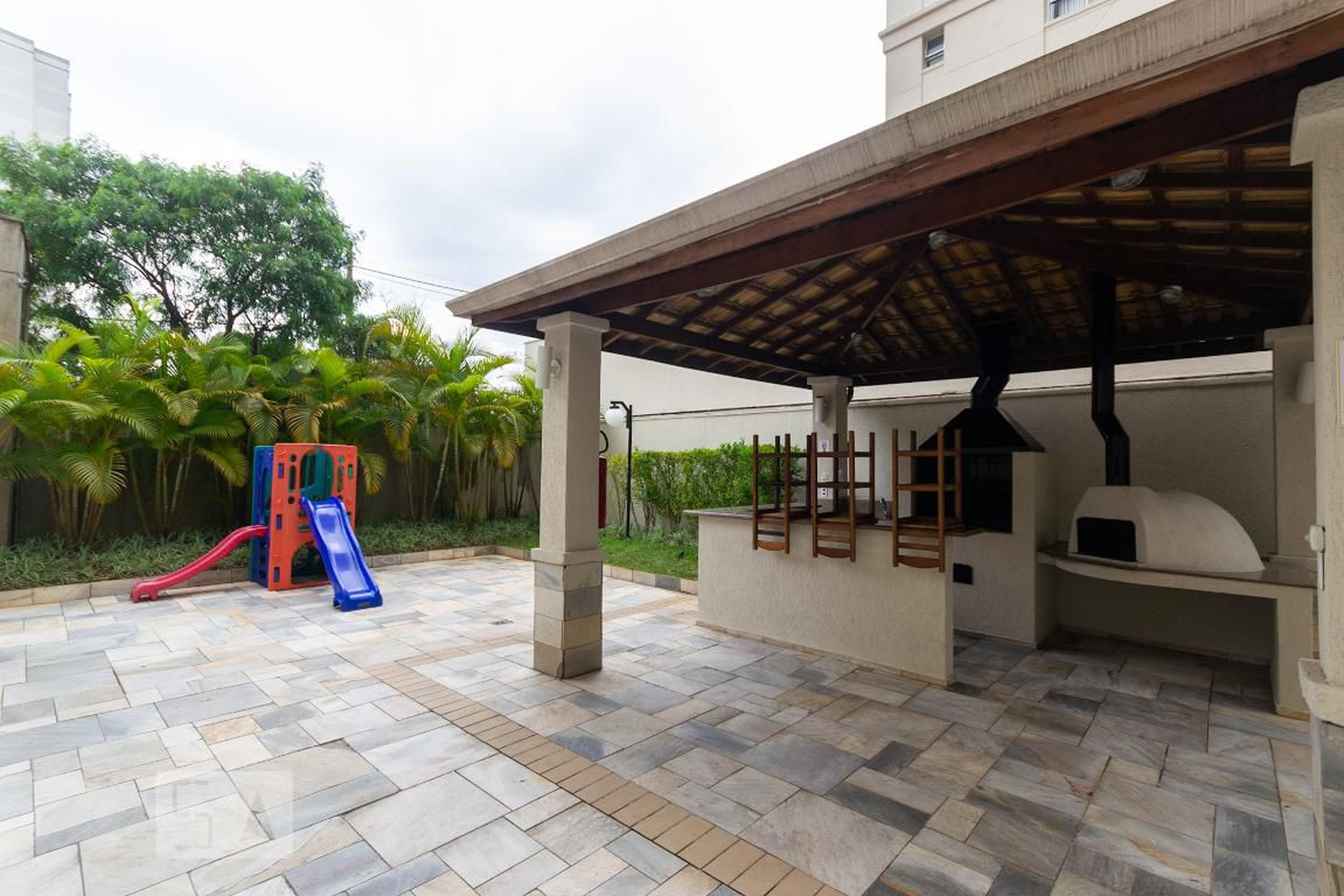 Churrasqueira 1 - The Elements