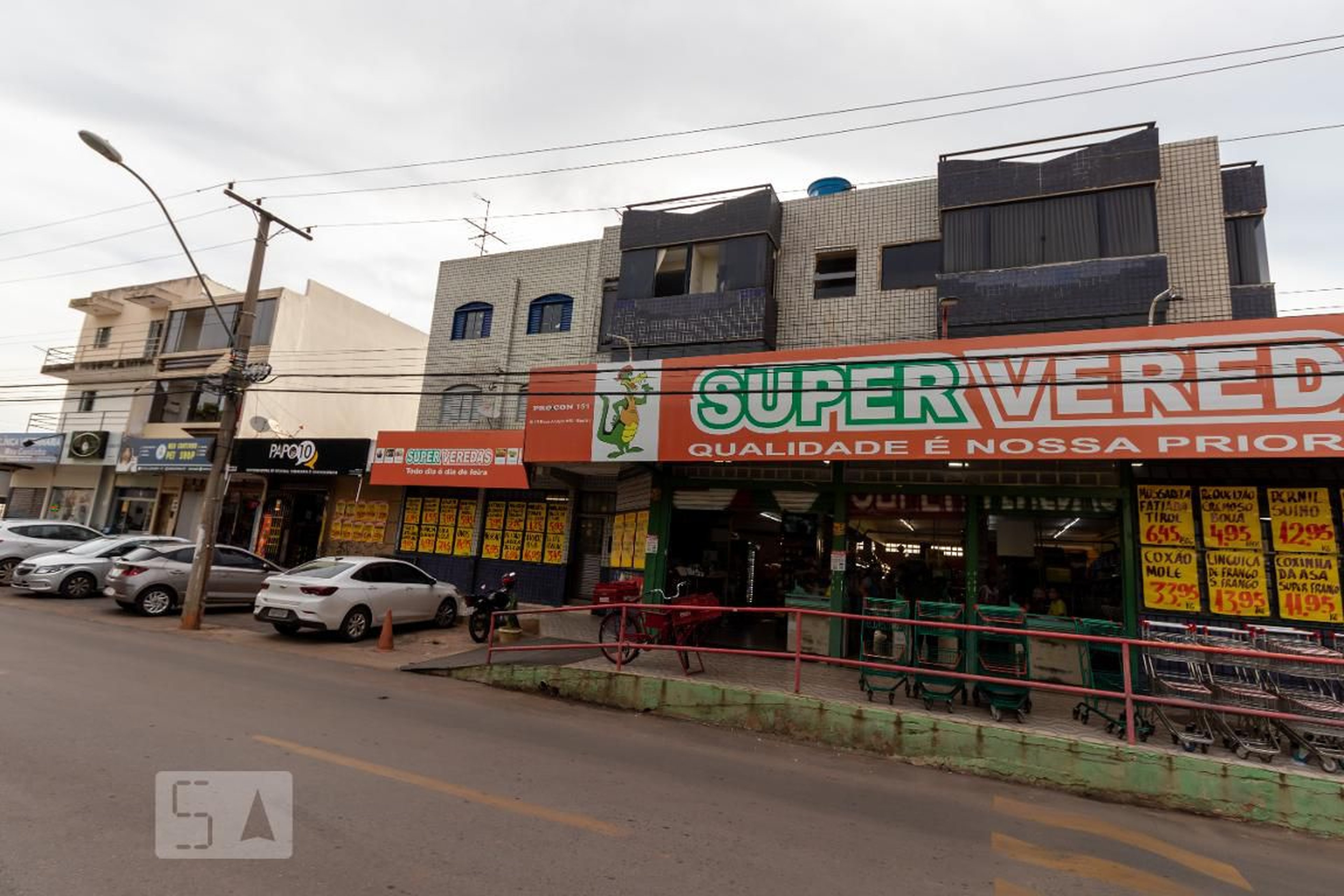 Fachada Condomínio em Qi 10, Bloco A