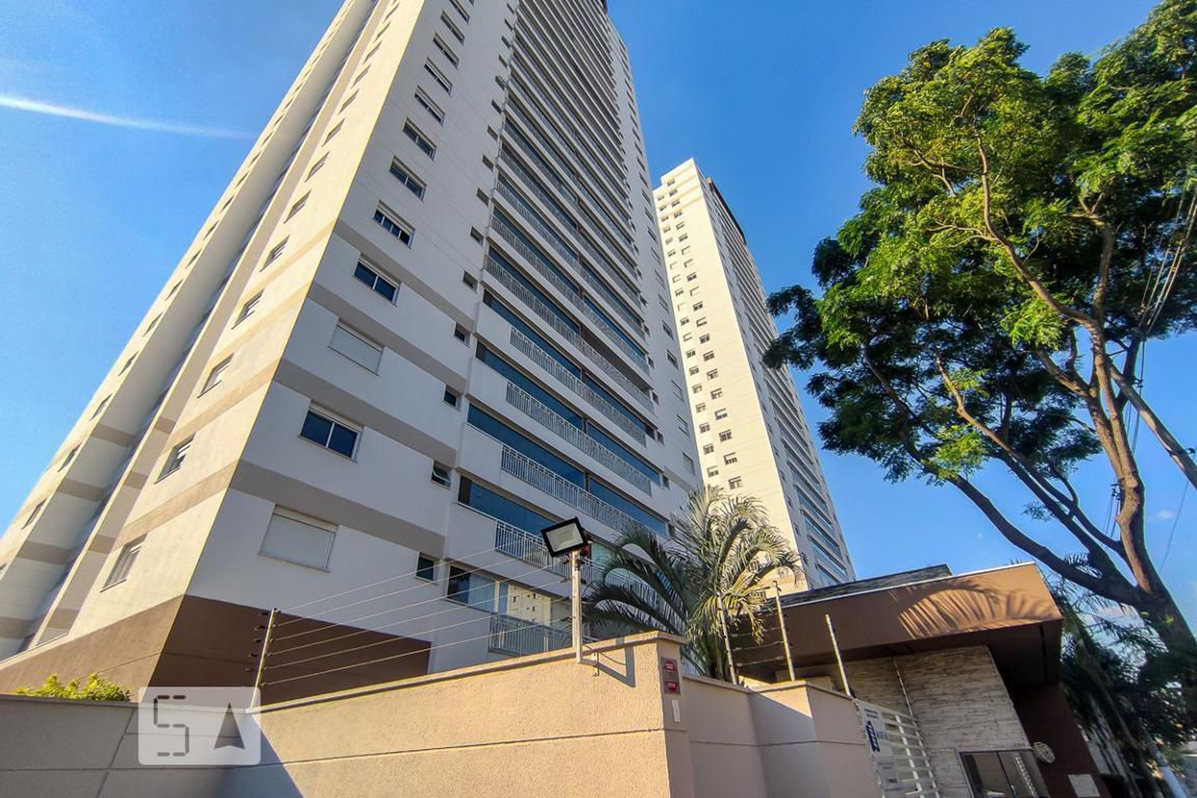 Fachada Condomínio em Avenida Corifeu de Azevedo Marques, 2439