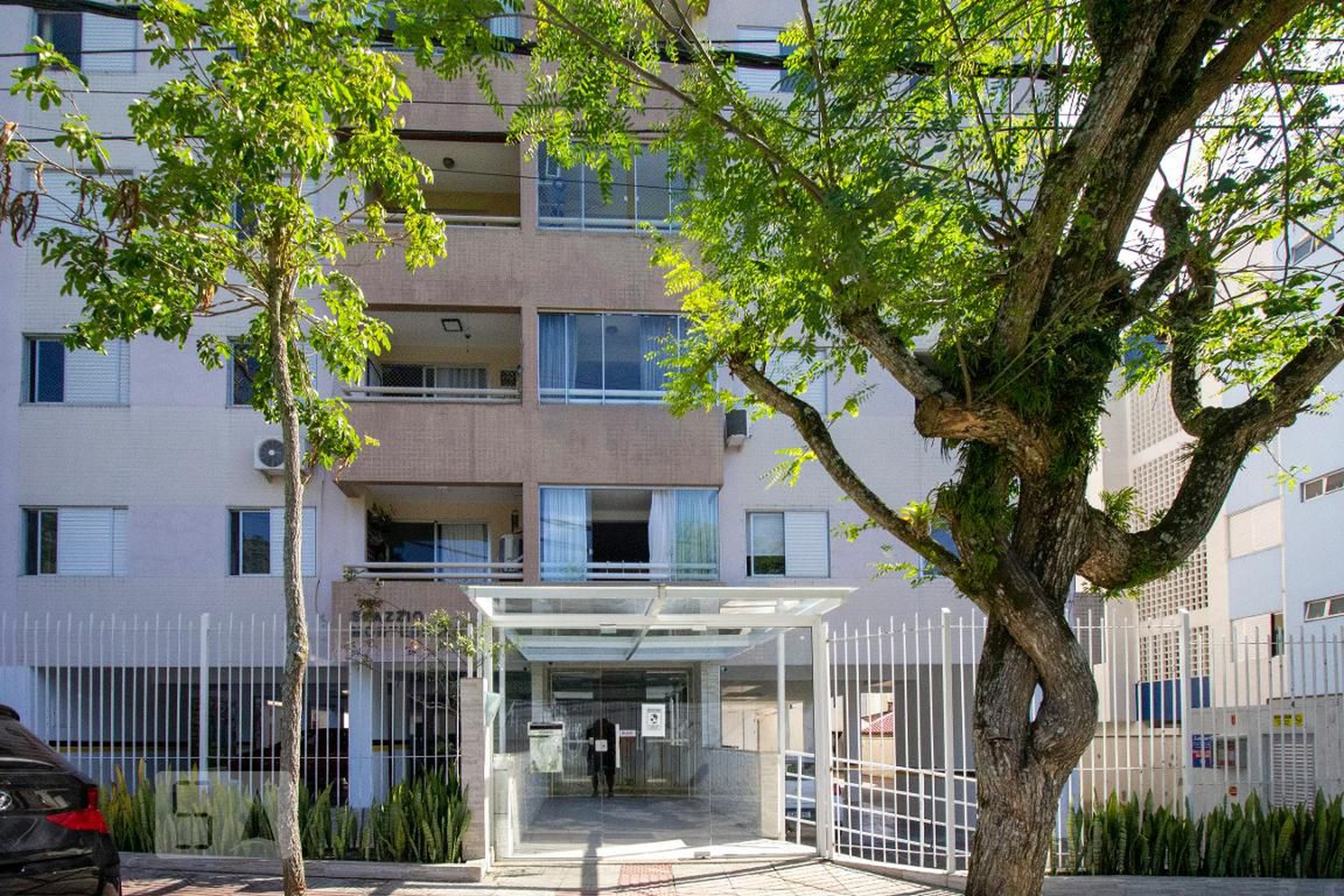 Fachada Condomínio Spazzio Montebelo