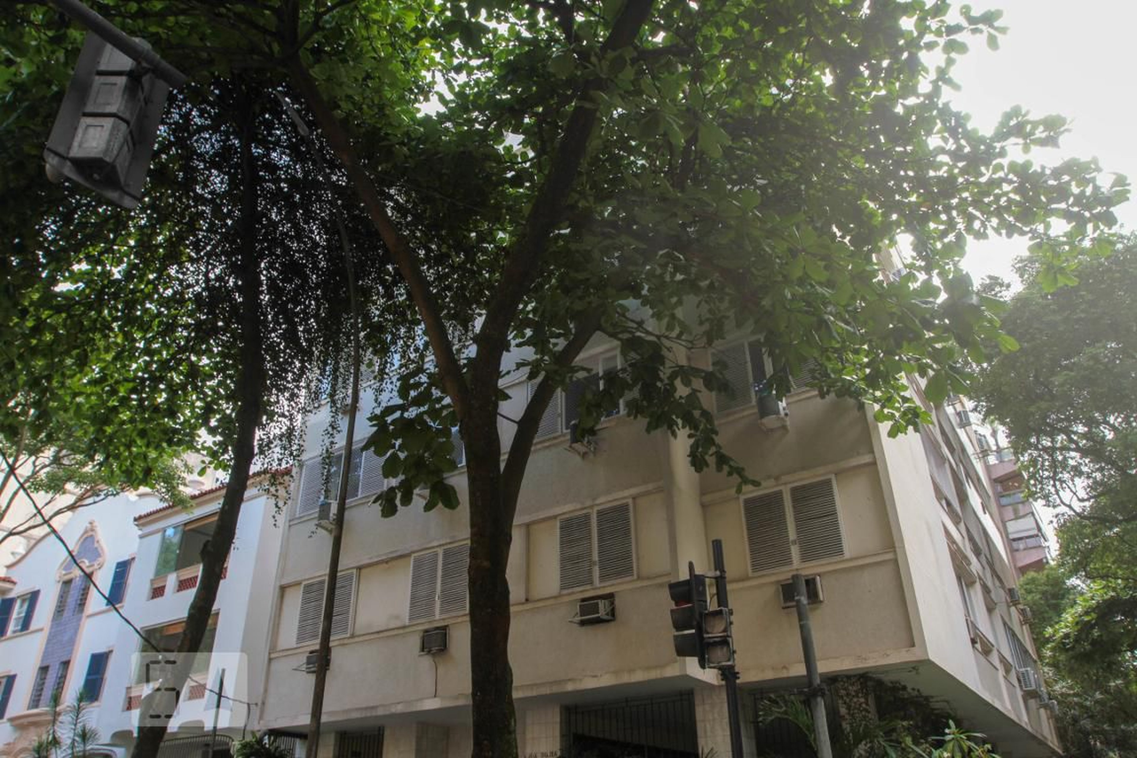 Fachada do Prédio Condomínio em Rua General Urquiza, 165