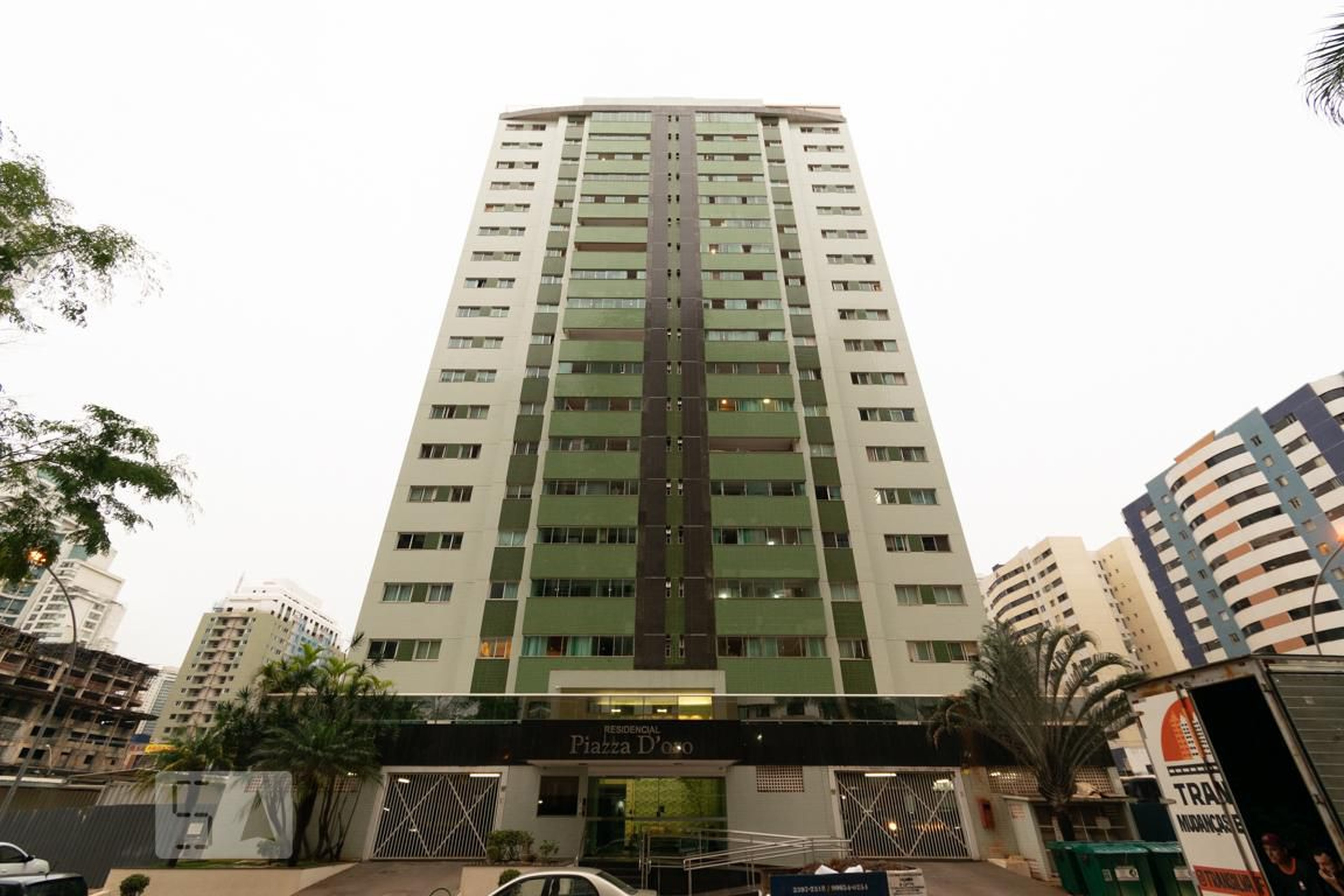 Fachada Condomínio em Rua 24, rua 24 lote 3